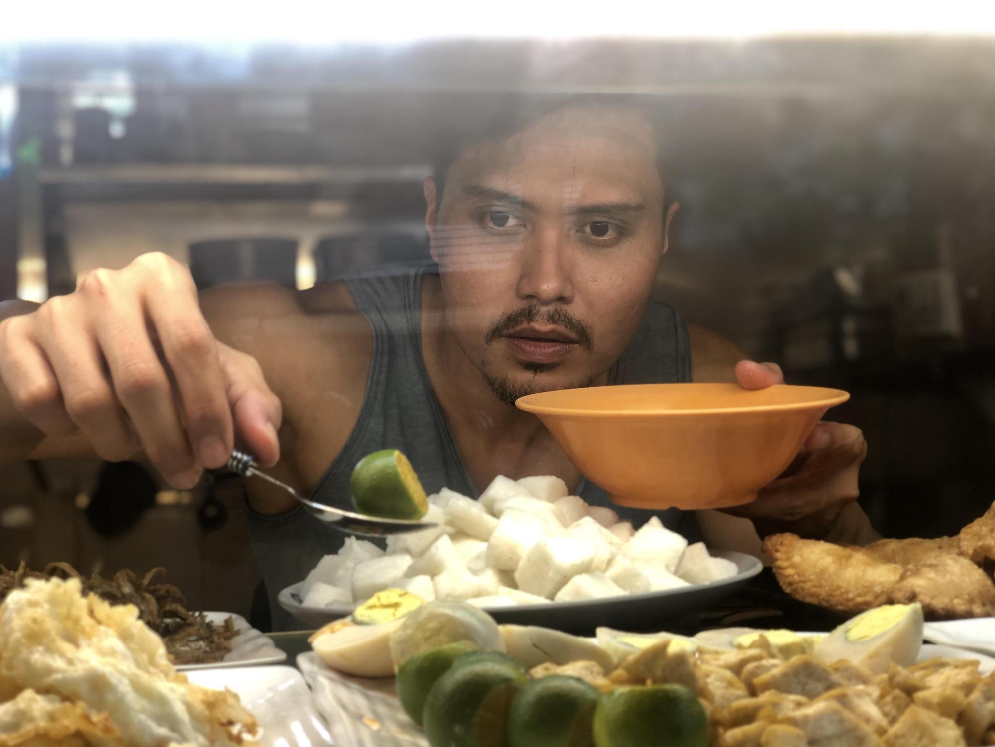 《Food Lore》以美食為主題,講述由亞洲當地食物或文化啟發的人文故事,共有8個國家的導演參與拍攝。(HBO提供)