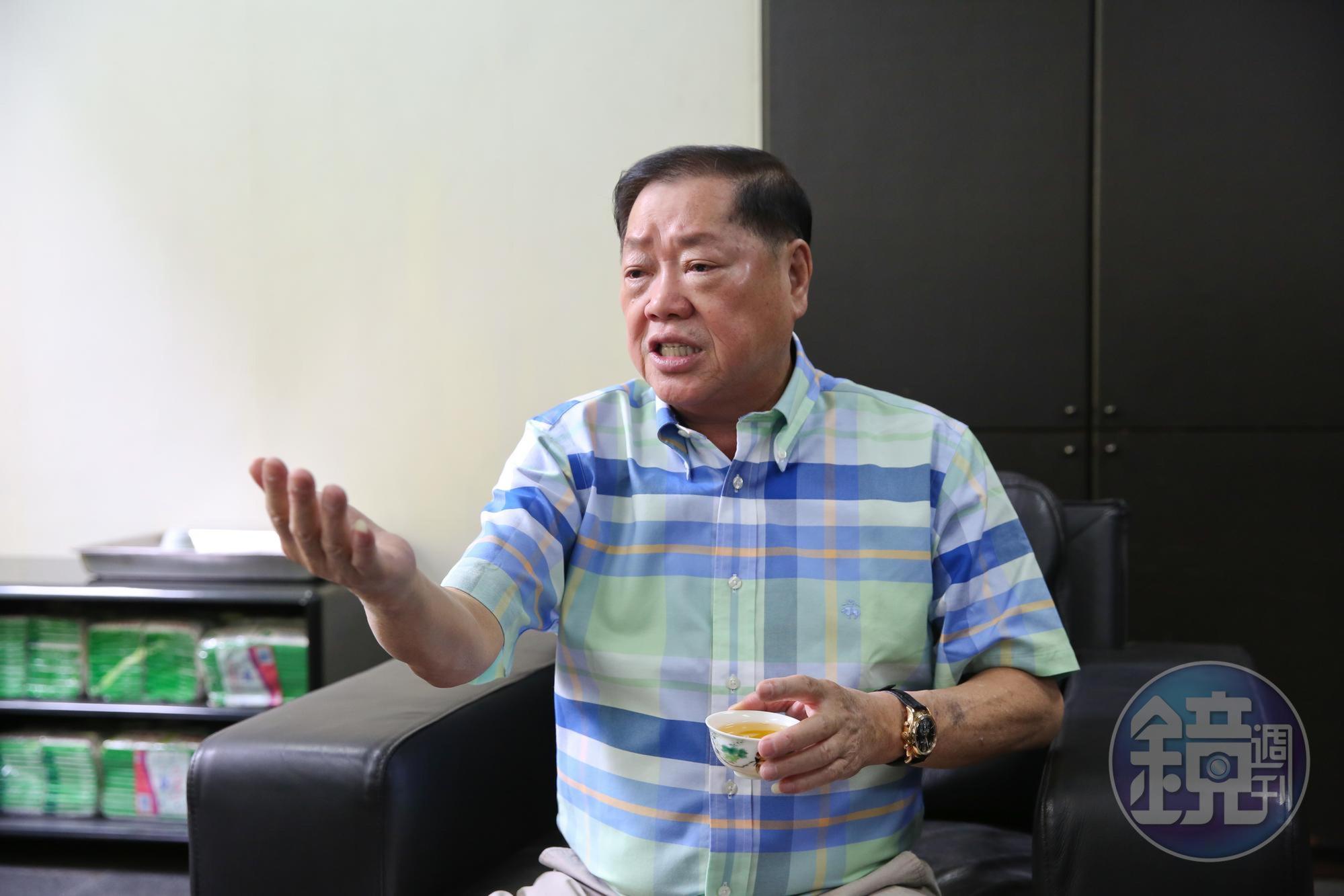 人稱「海董」的三立董事長林崑海日前也加入民視戰局,與反郭派站同一陣線。