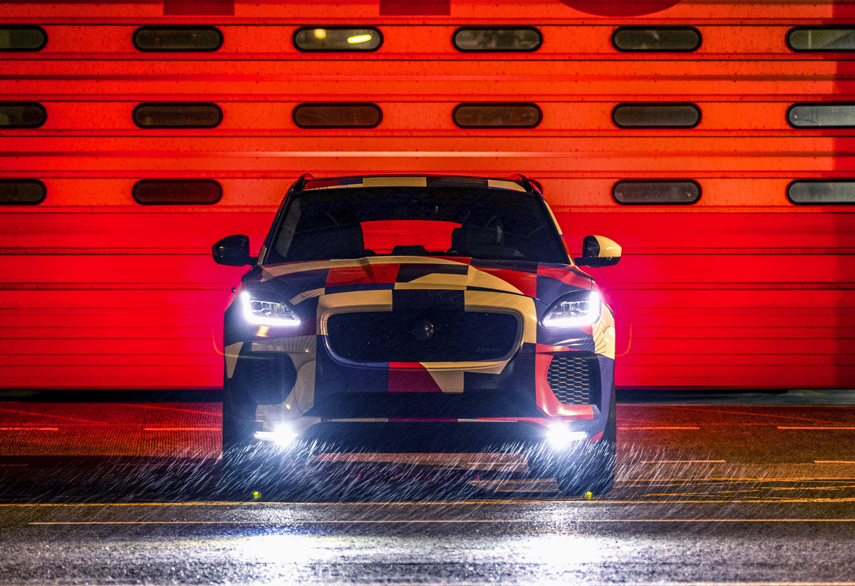 【小豹來襲】New Jaguar E-PACE全台展示中心預售登場