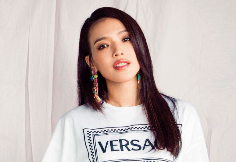 舒淇不當天王背後的女人後，先是金馬封后，又前進柏林、坎城影展當評審，奠定巨星地位。（金馬執委會提供）