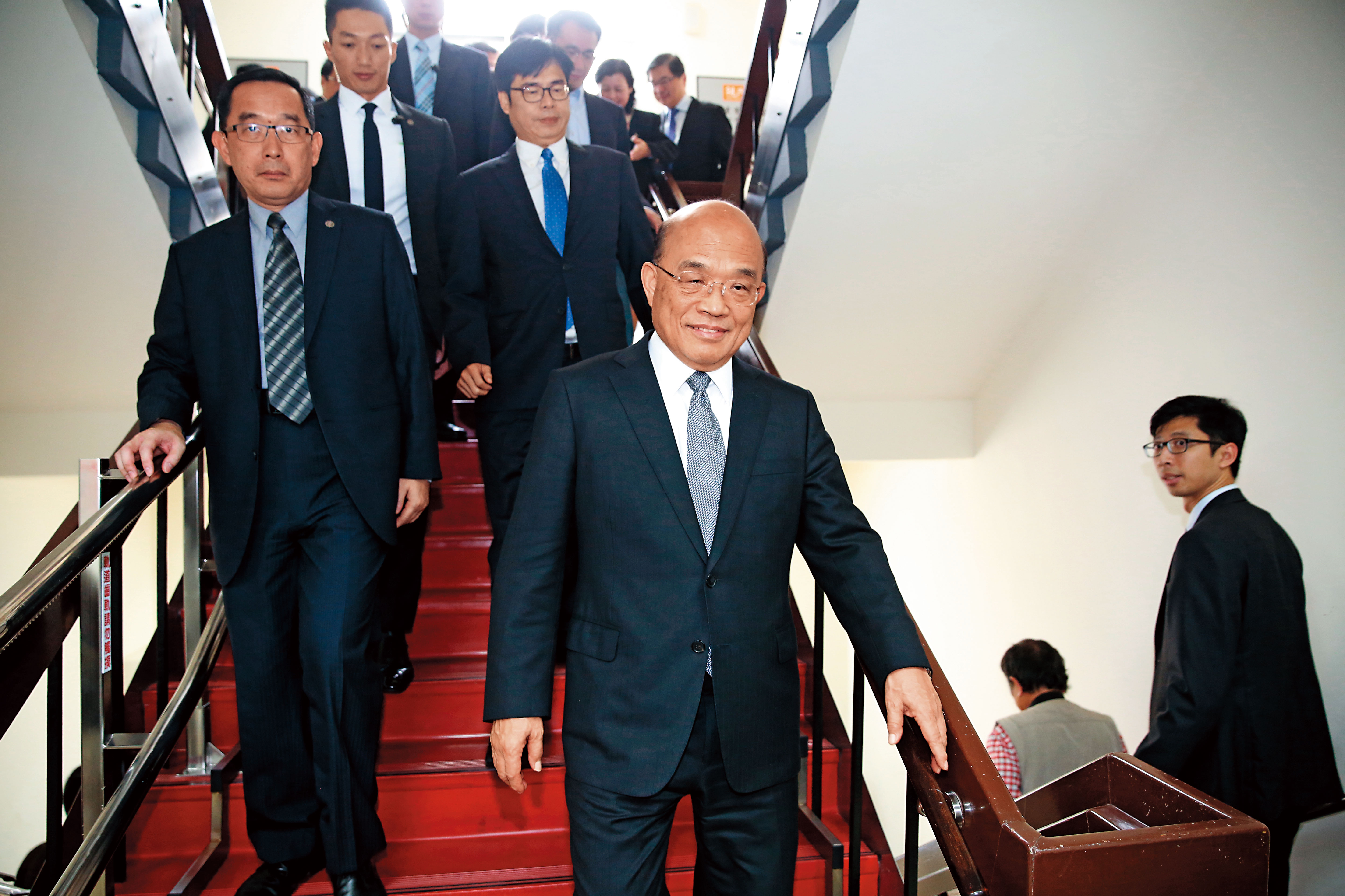 不少民進黨立委憂心恐重演2008年總統黨內初選時，謝長廷與蘇貞昌對決刀刀見骨的局面。