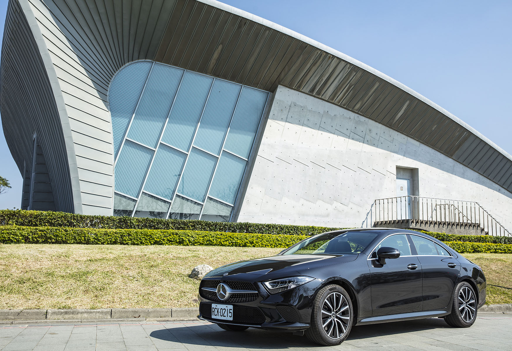 【突破窠臼】先行者　Mercedes-Benz CLS350