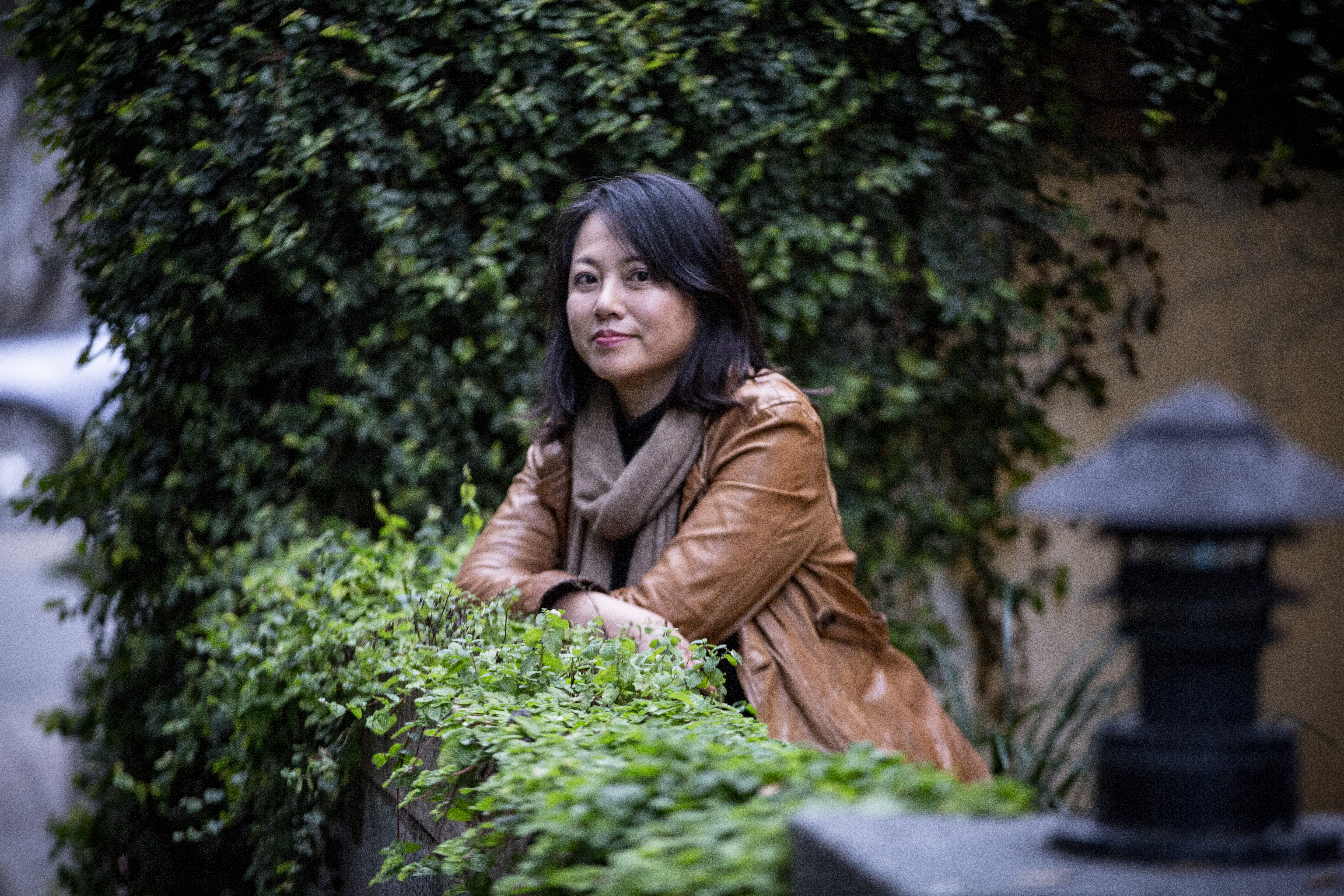 曾經因為才貌兼俱而備感壓力，如今的張惠菁，學著自我削減，不必凡事活在鎂光燈下，反而活得更快樂、更自在。