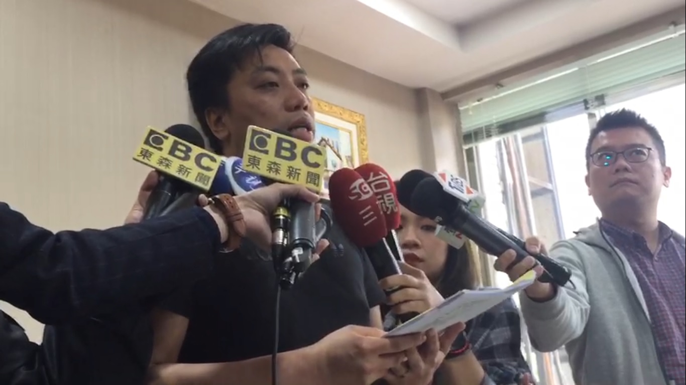 張書維供稱自己是被「帶去」汽車旅館，被計程車司機說法狠狠打臉。