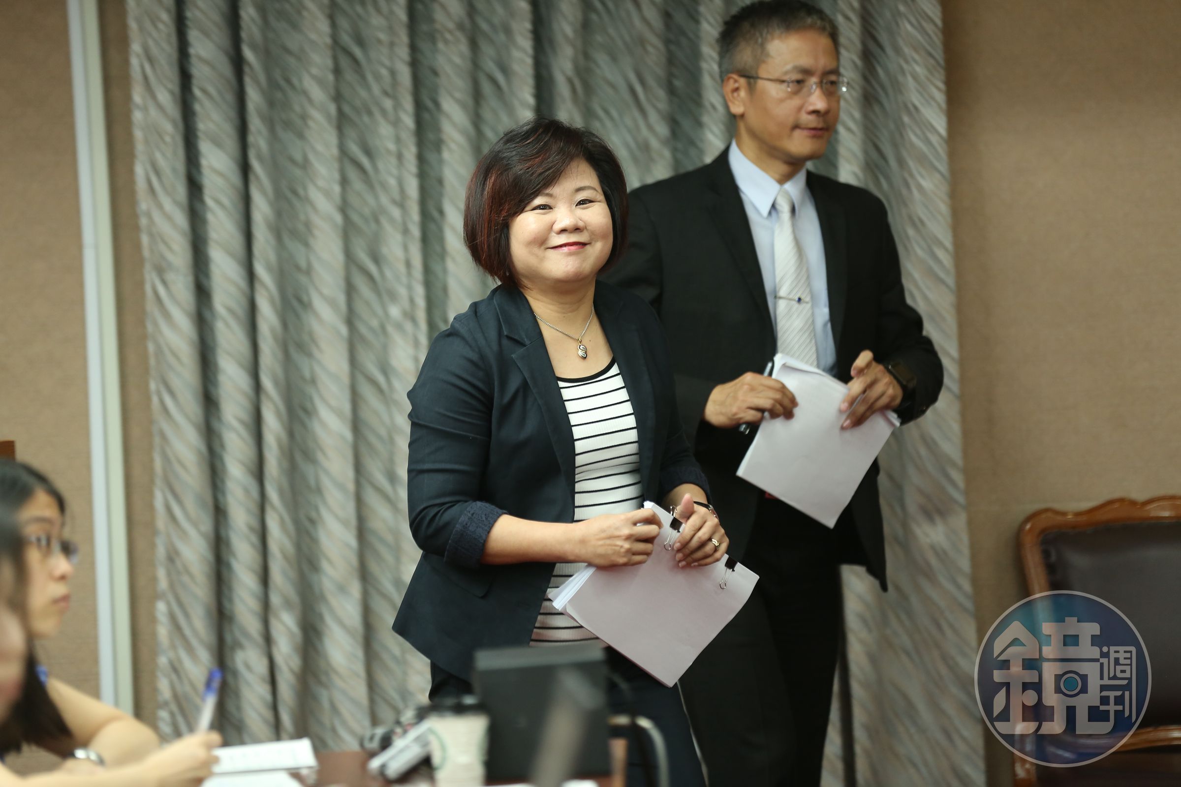 勞保又傳破產疑慮，勞動部長許銘春親上火線喊出：「政府會負最終責任。」