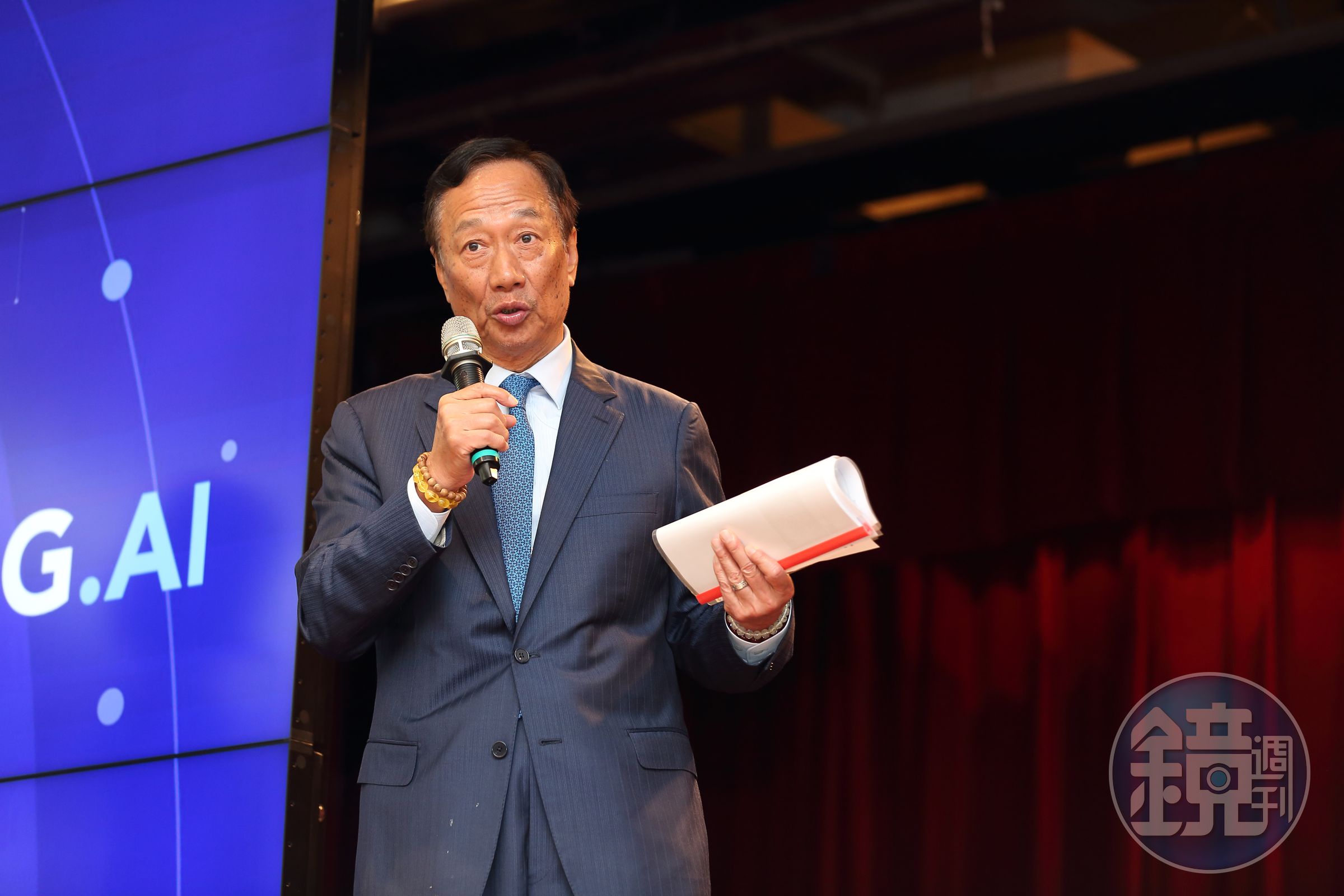 郭董投資高雄一事遭政論節目抹紅，今爆氣發聲明駁斥。