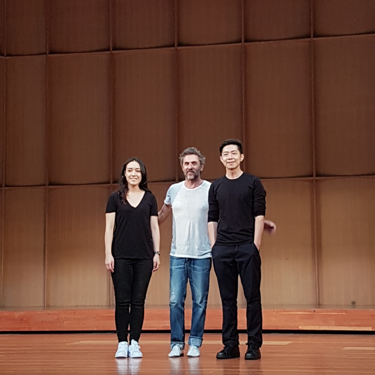 朗貝爾導演讚《愛的落幕》兩位演員竺定誼和葉佾玲表現非常出色。