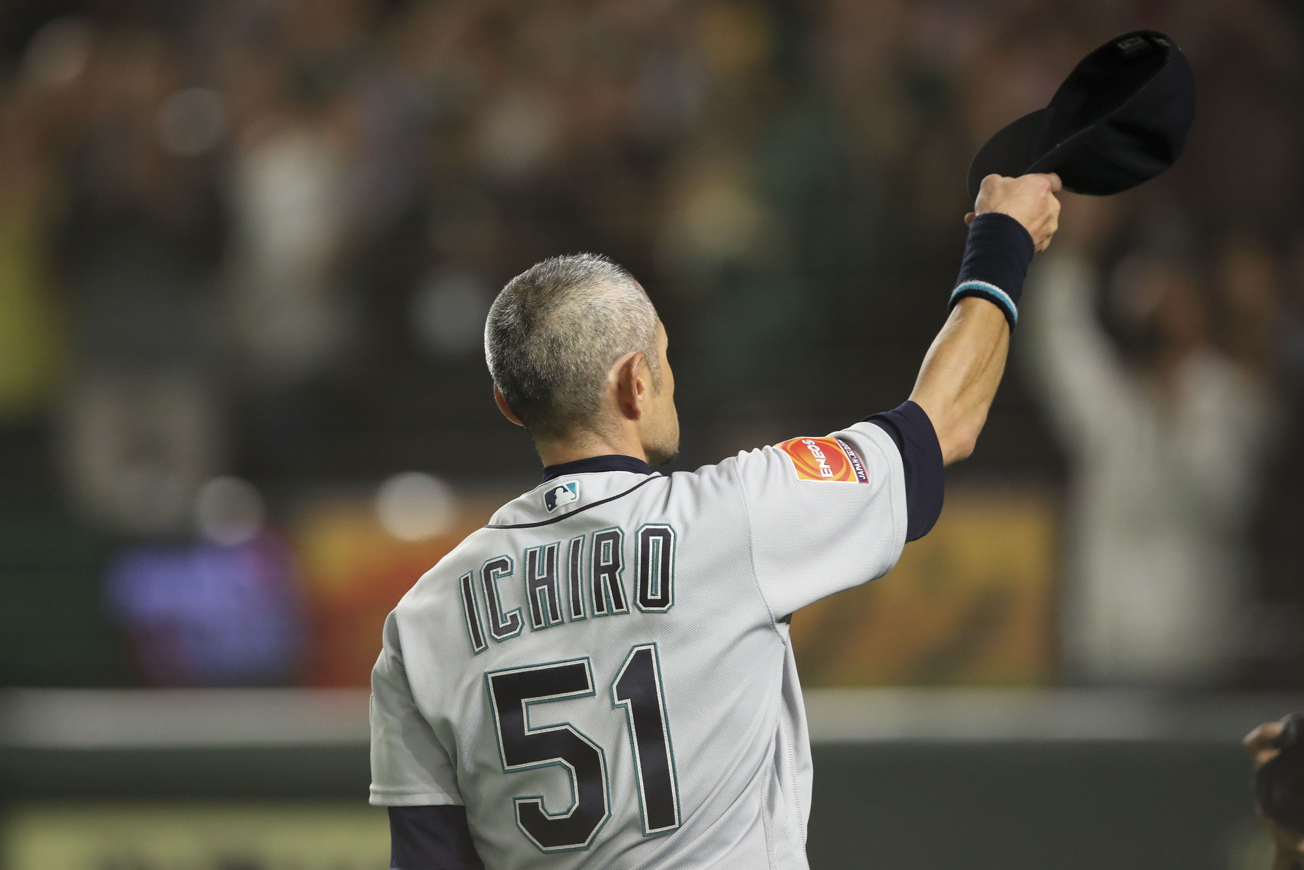 2019年3月22日，鈴木一朗在東京巨蛋向滿場球迷揮手致意，正式告別球員生涯。（東方IC）