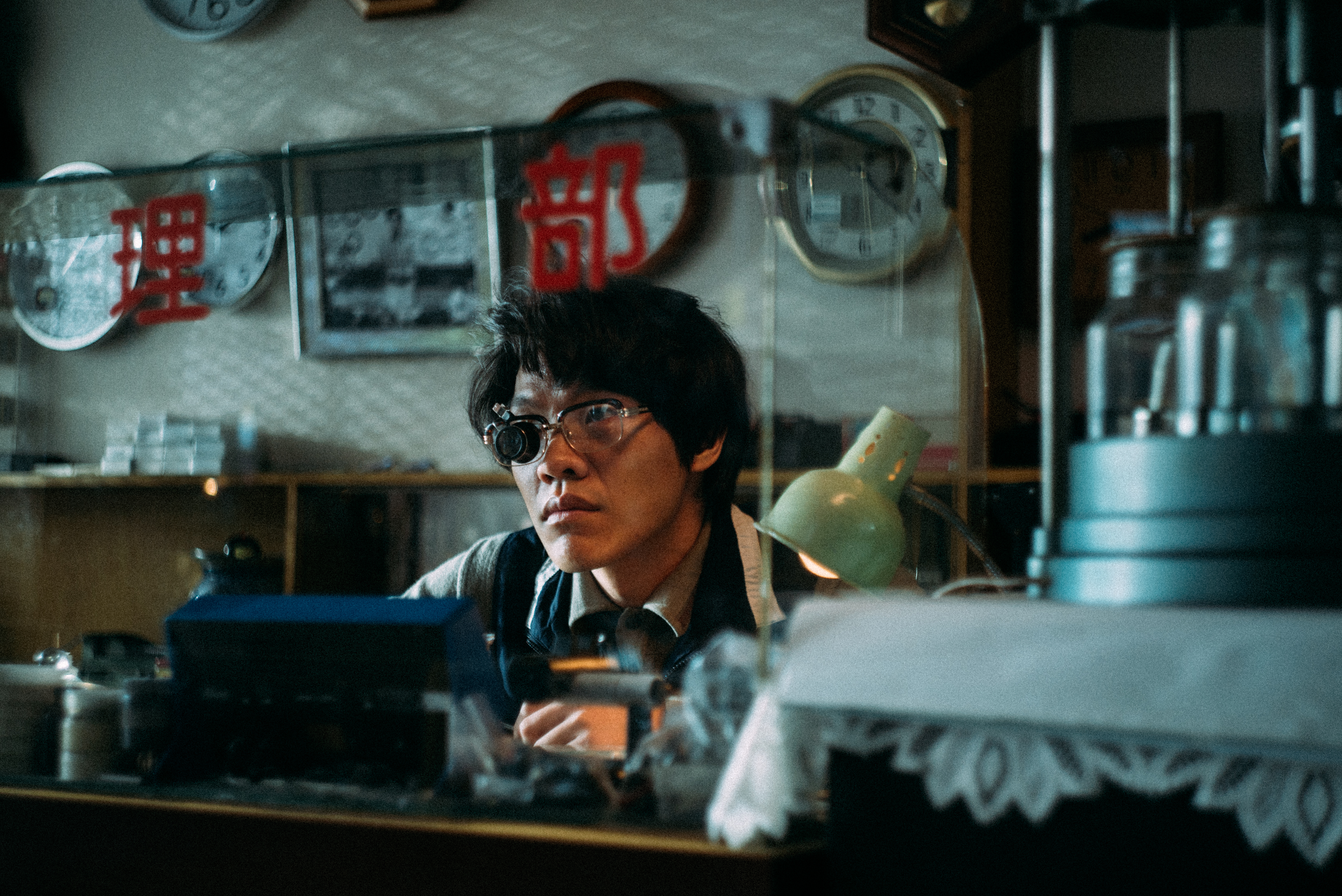 盧廣仲的情歌〈愛情怎麼了嗎〉拿下冠軍，MV中爆發演技逼出眼淚。（添翼提供）