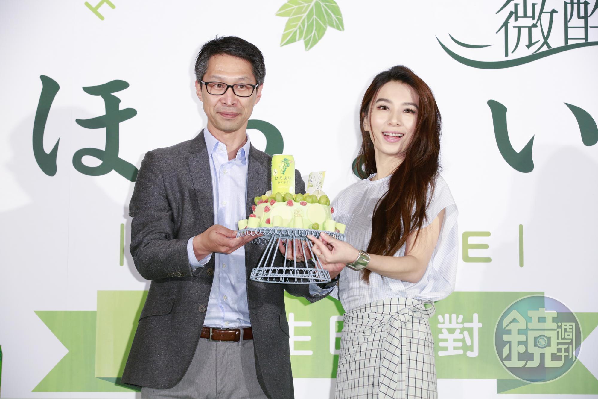 田馥甄連續代言該產品7年之久，在廠商眼中是相當稱職代言人。