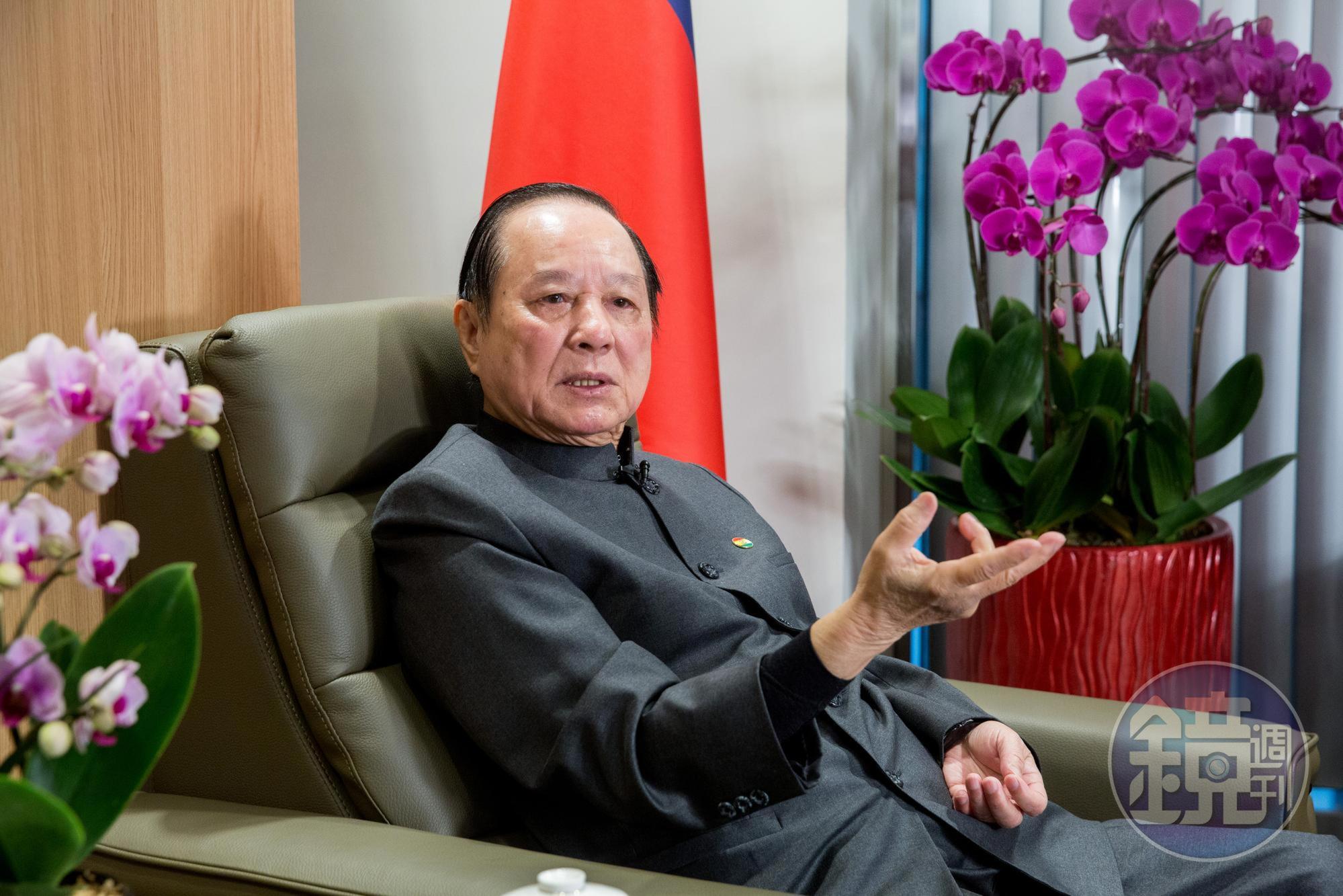 妙天在專訪中提到,國會黨將參與下屆立委選舉,有信心拿下10席以上。
