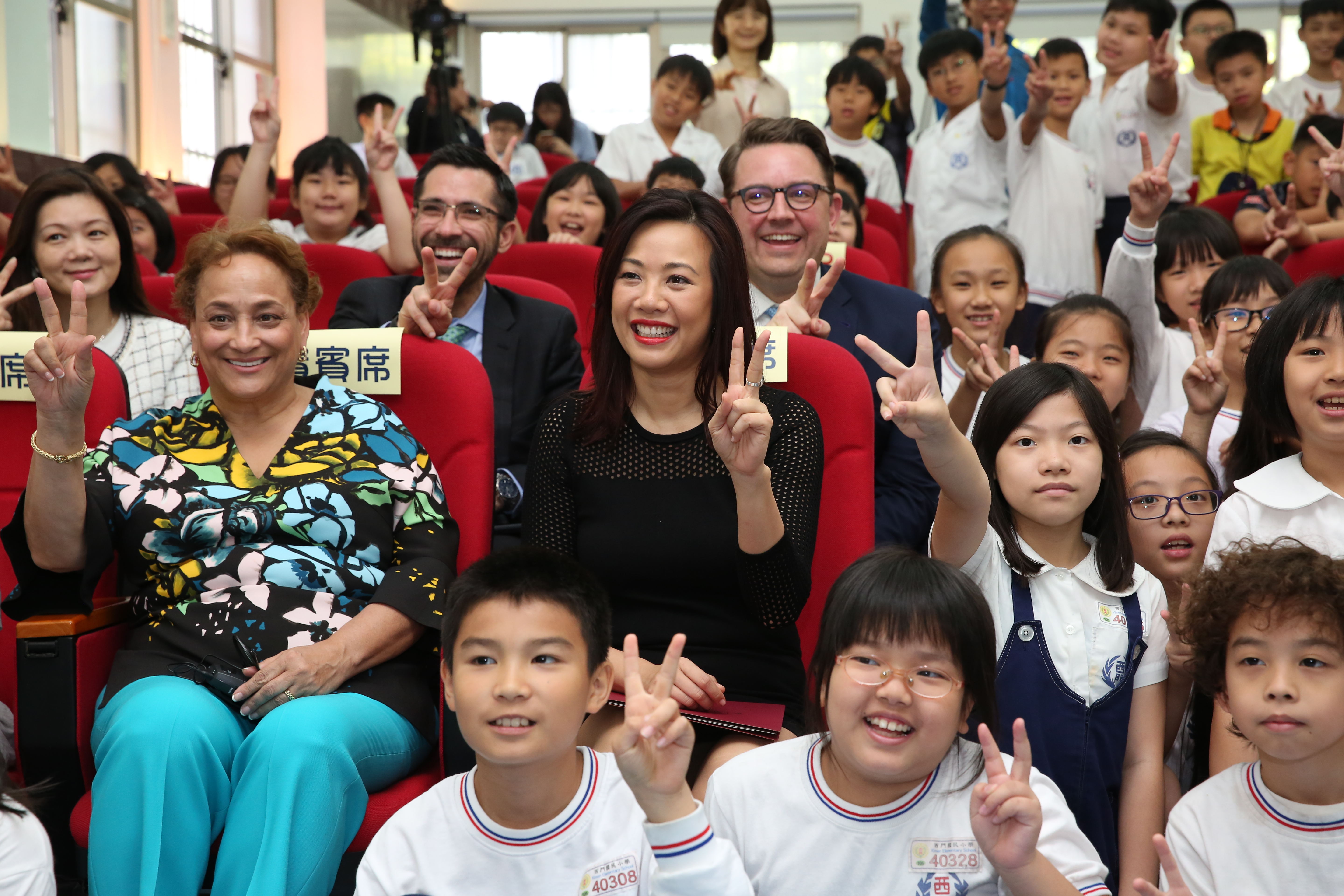 今年已40歲的吳欣盈喜愛小孩，離婚後還有機會可以當媽。