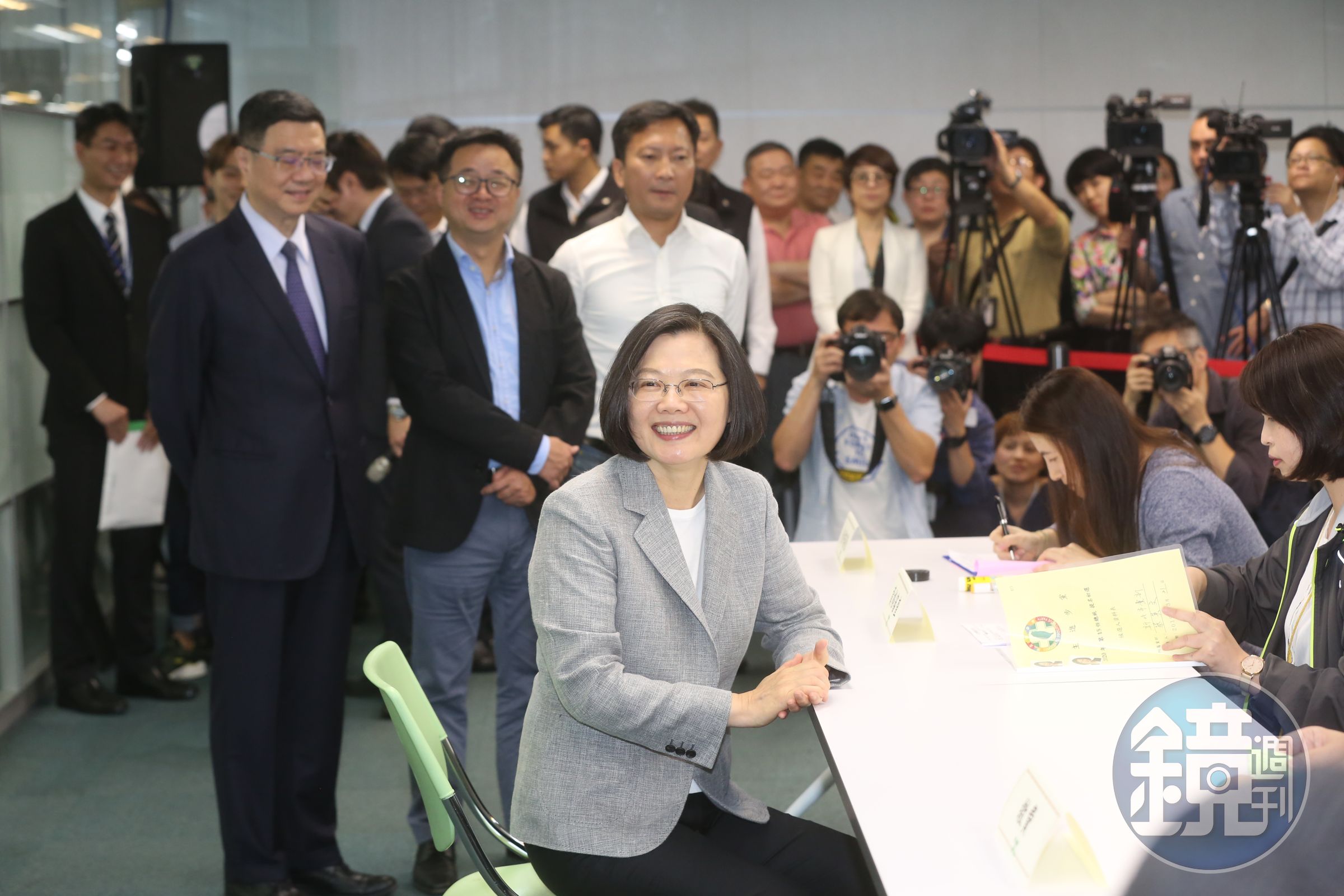 民進黨這場「英賴之爭」恐引發黨內對立。