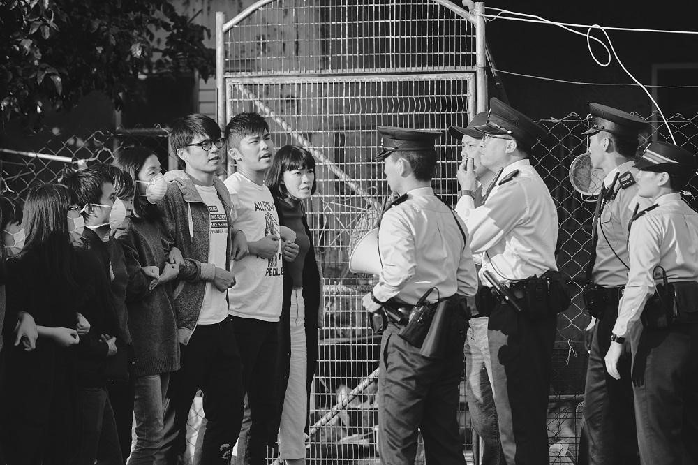 《中英街一號》真實呈現六七暴動並影射雨傘運動，因而得不到香港政府任何資金及協拍。（高雄電影節提供）