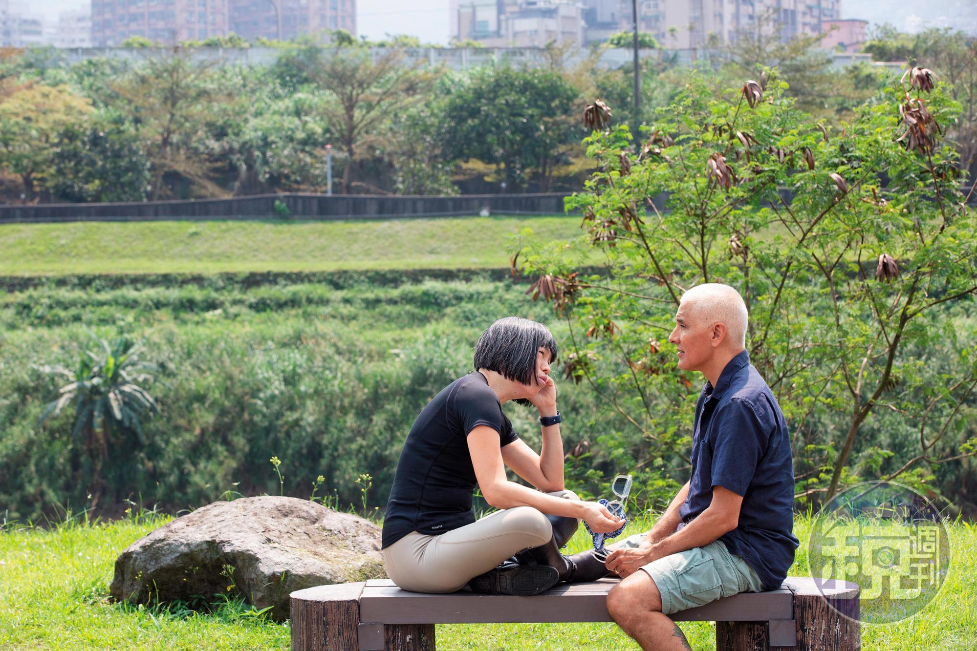 范琪斐（左）與Roberto（右）在紐約相識，當時Roberto是哥倫比亞大學附設醫院小兒急診科主任，現在2人定居台北。