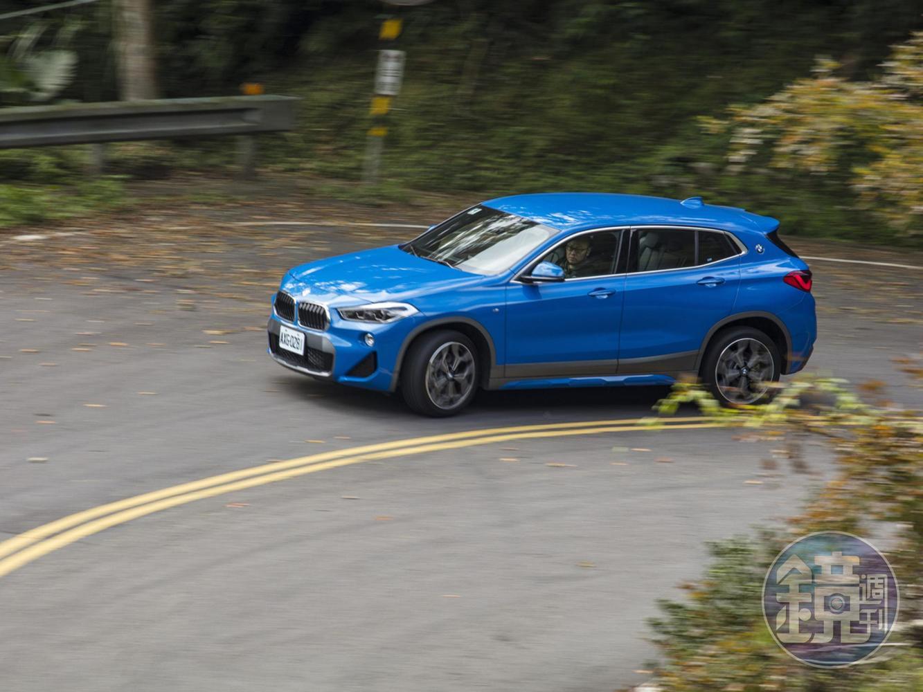 現場亦可試駕其他 BMW X系列車款,圖為X2。