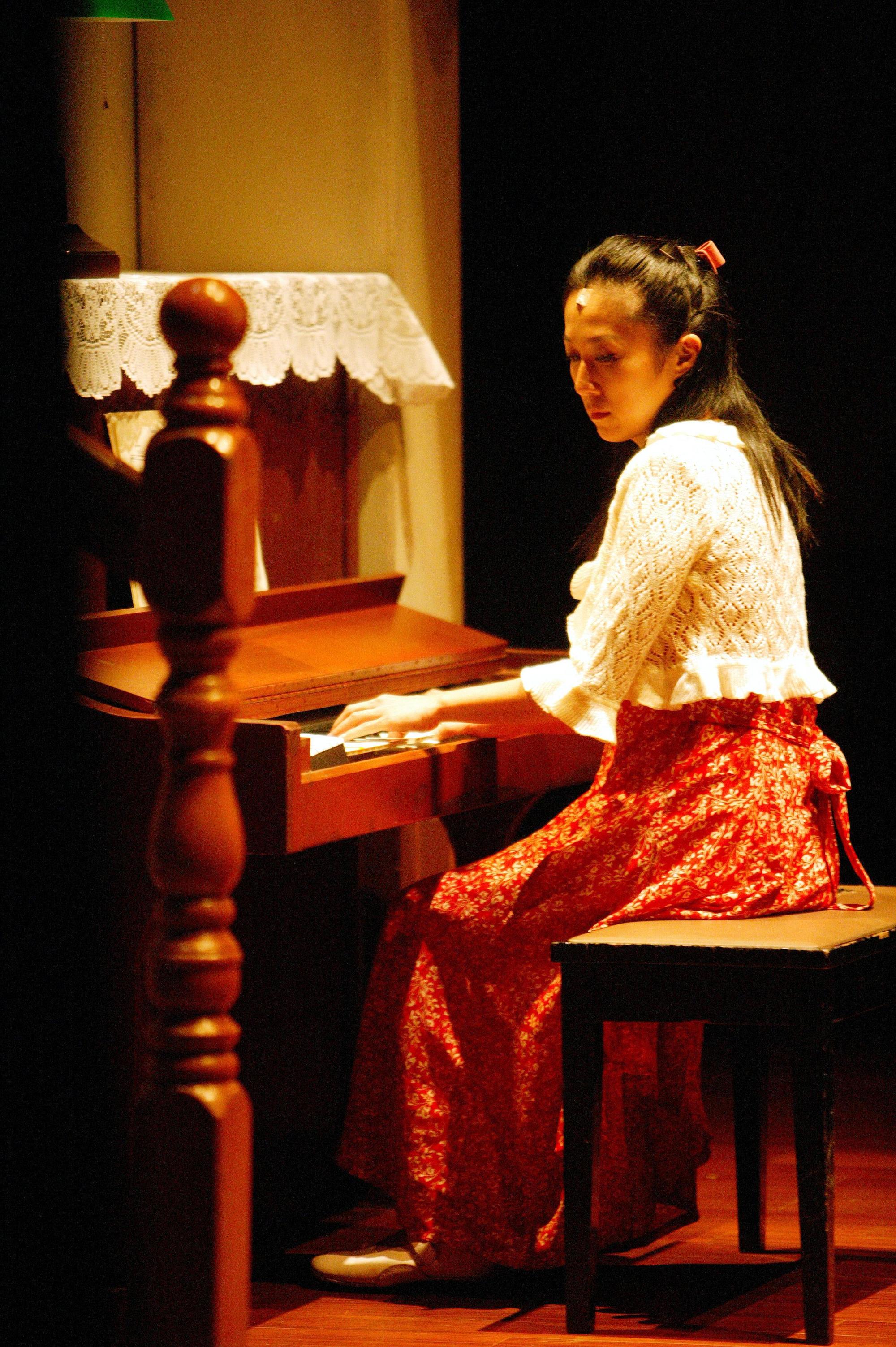 《人間條件二》製作人李永豐感謝黃韻玲等已經是Super Star地位的演員們,還願意配合加演。(綠光劇團提供)