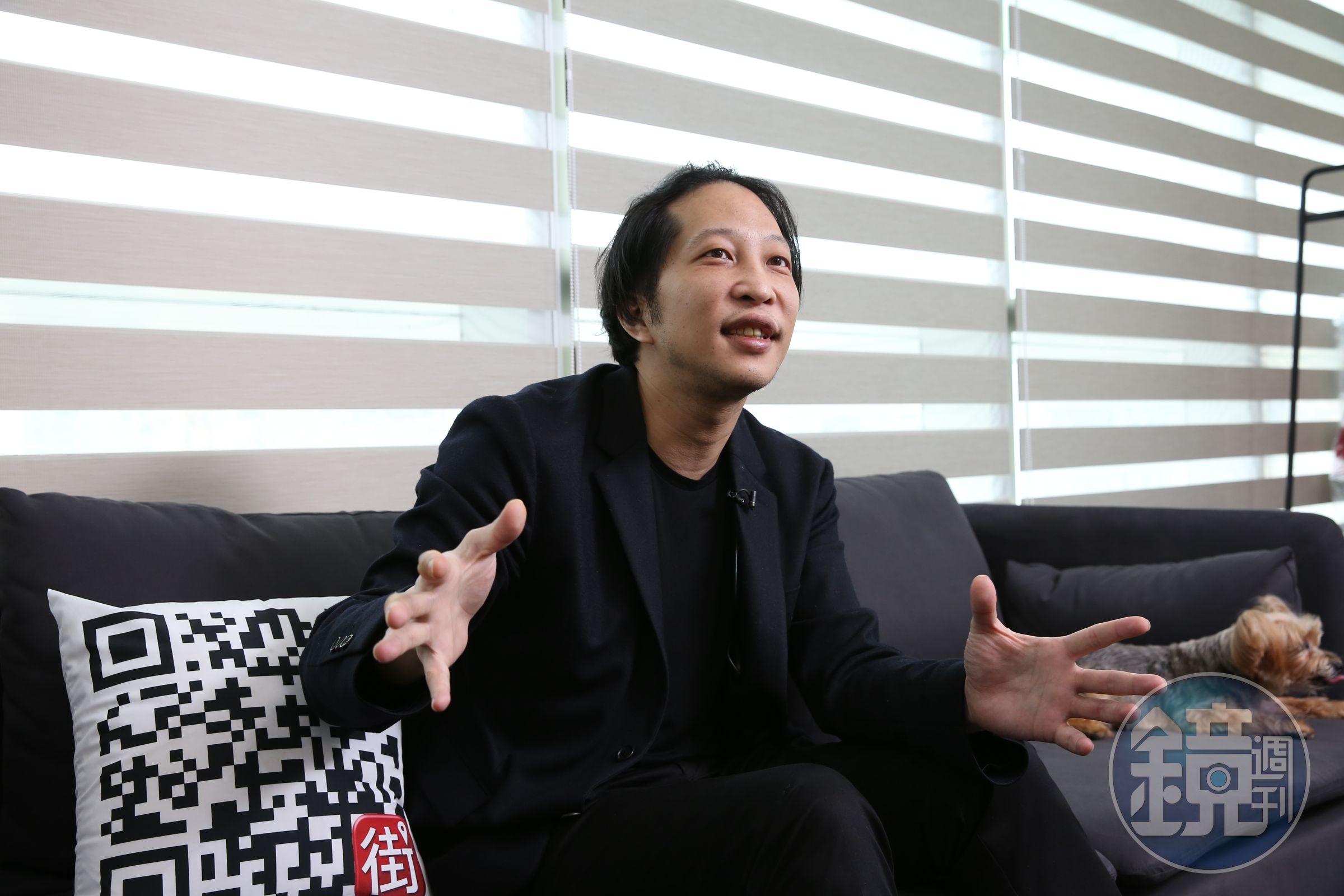 胡亦嘉入股國票華頓投信並兼職執行長，讓金管會不滿。