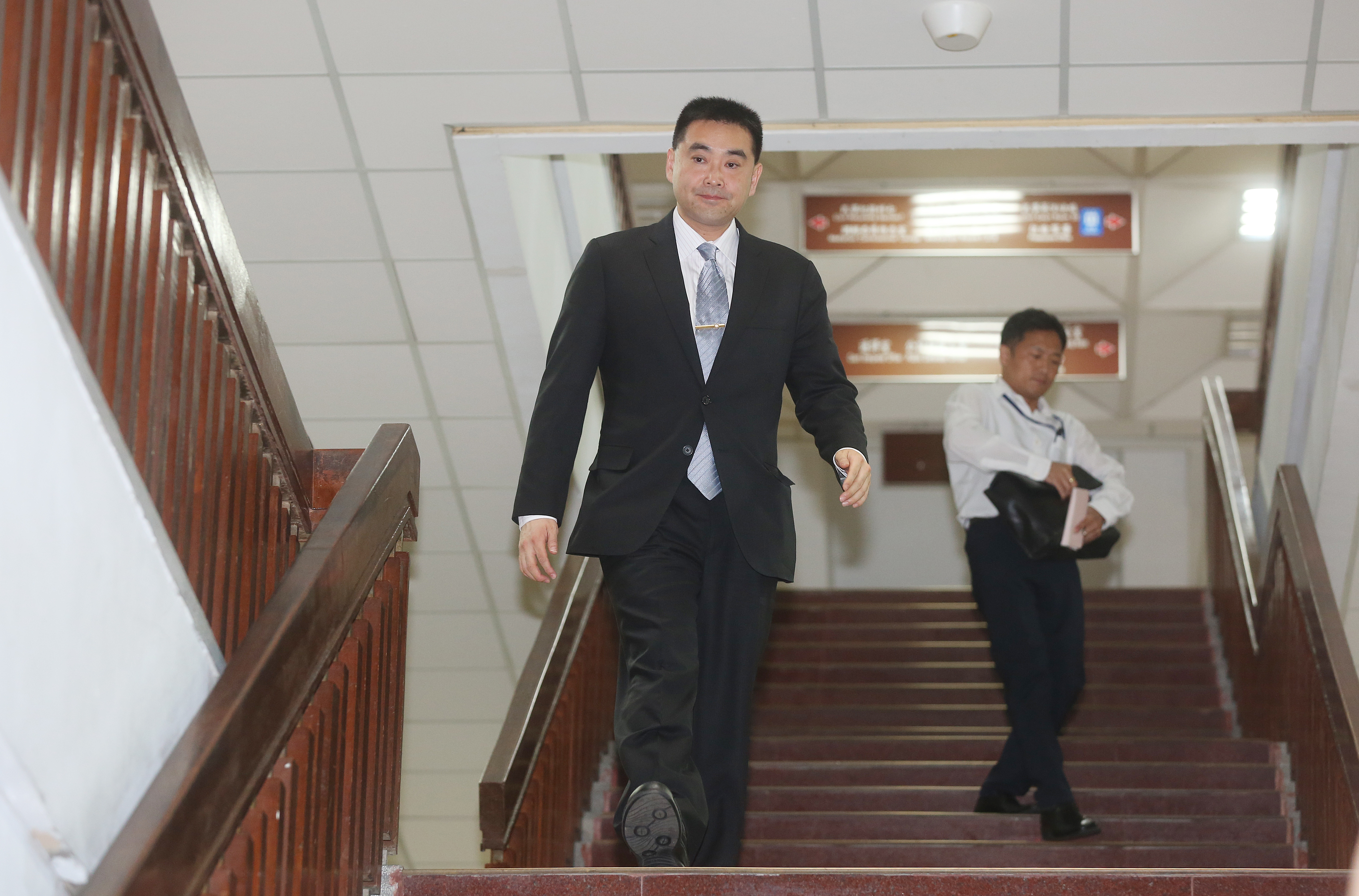 林知延妨害秘密官司遭判有罪，恐影響接班地位。