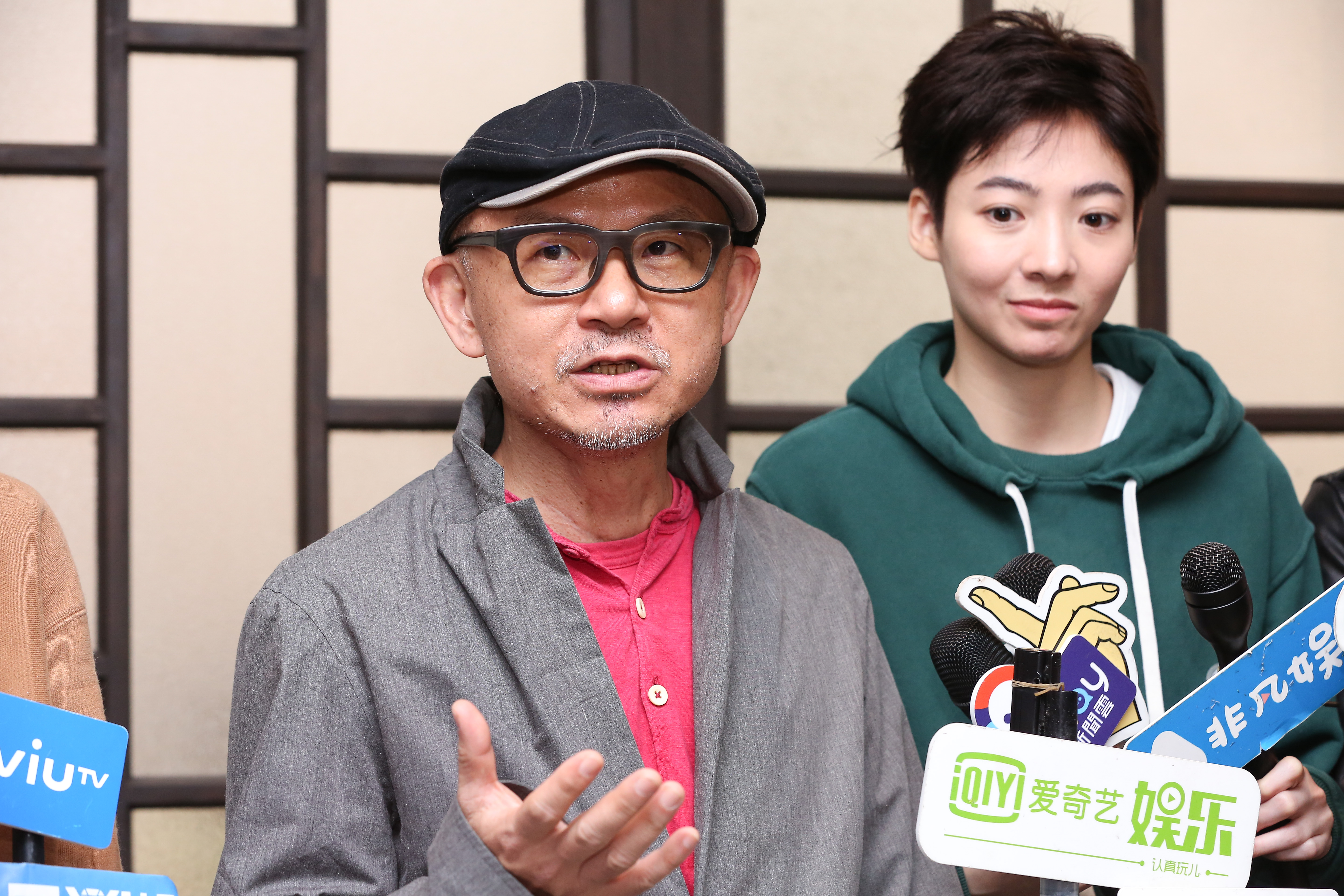 陳宏一想把《花咲了女孩》拍成少女漫畫風格的夢幻愛情喜劇，被虧「少女心大噴發」。
