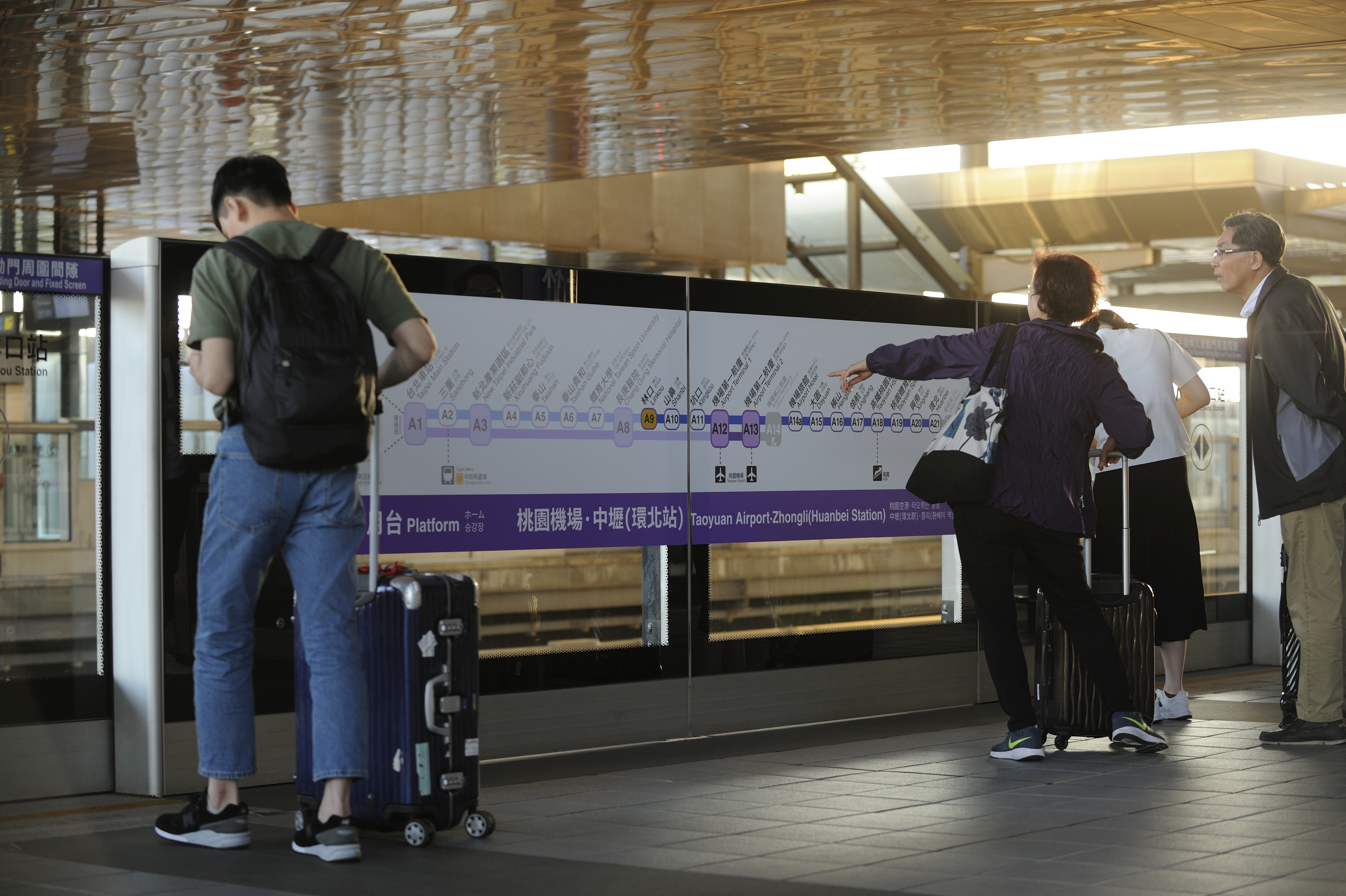 機捷通車後，縮短台北桃園的距離，吸引不少人至桃園成家。