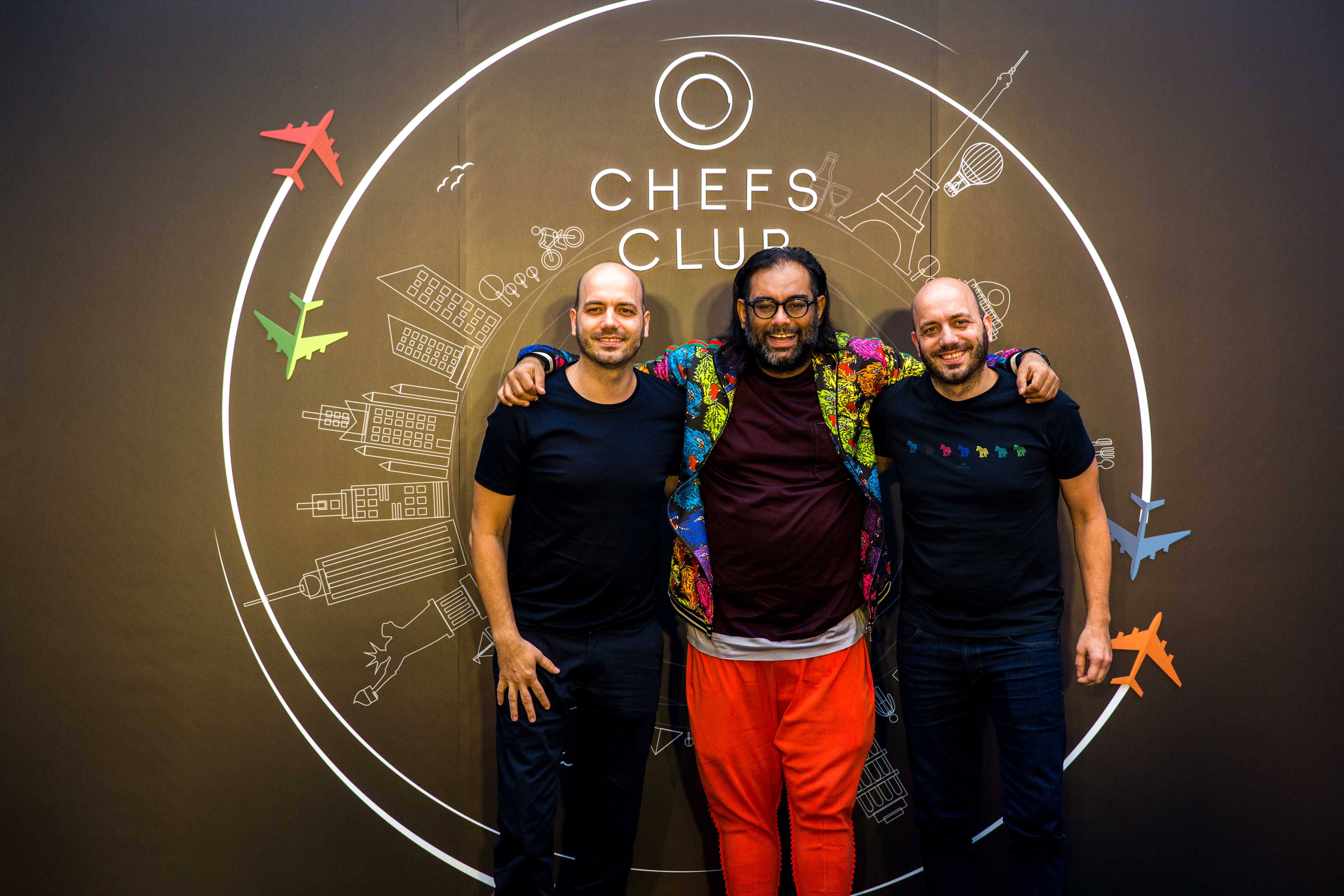 主廚Gaggan Anand（中）與德國雙胞胎主廚Mathias Sühring、Thomas Sühring的餐廳皆入選今年「亞洲50最佳餐廳」。