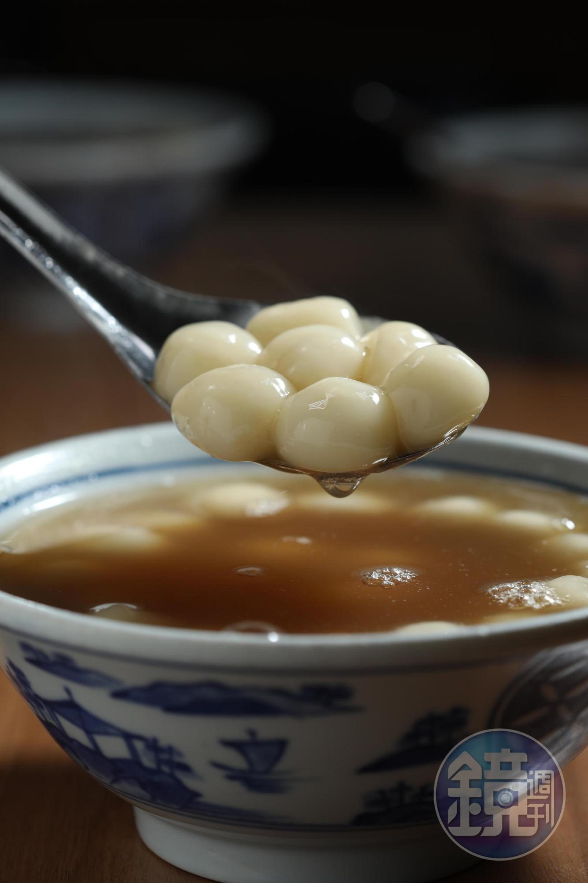 「圓仔湯」香Q有嚼勁。（35元／碗）