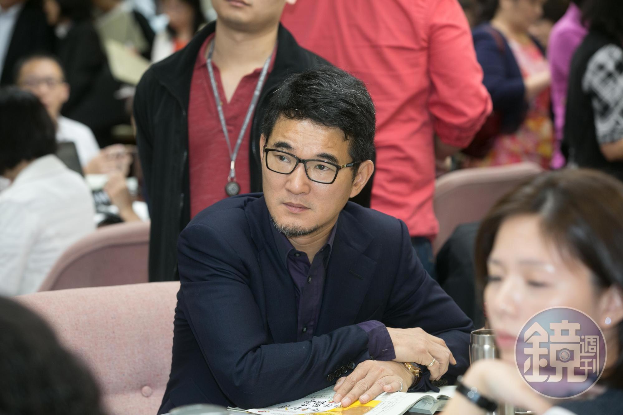 雲林縣第二選區現任立委劉建國及時補件,完成初選登記。