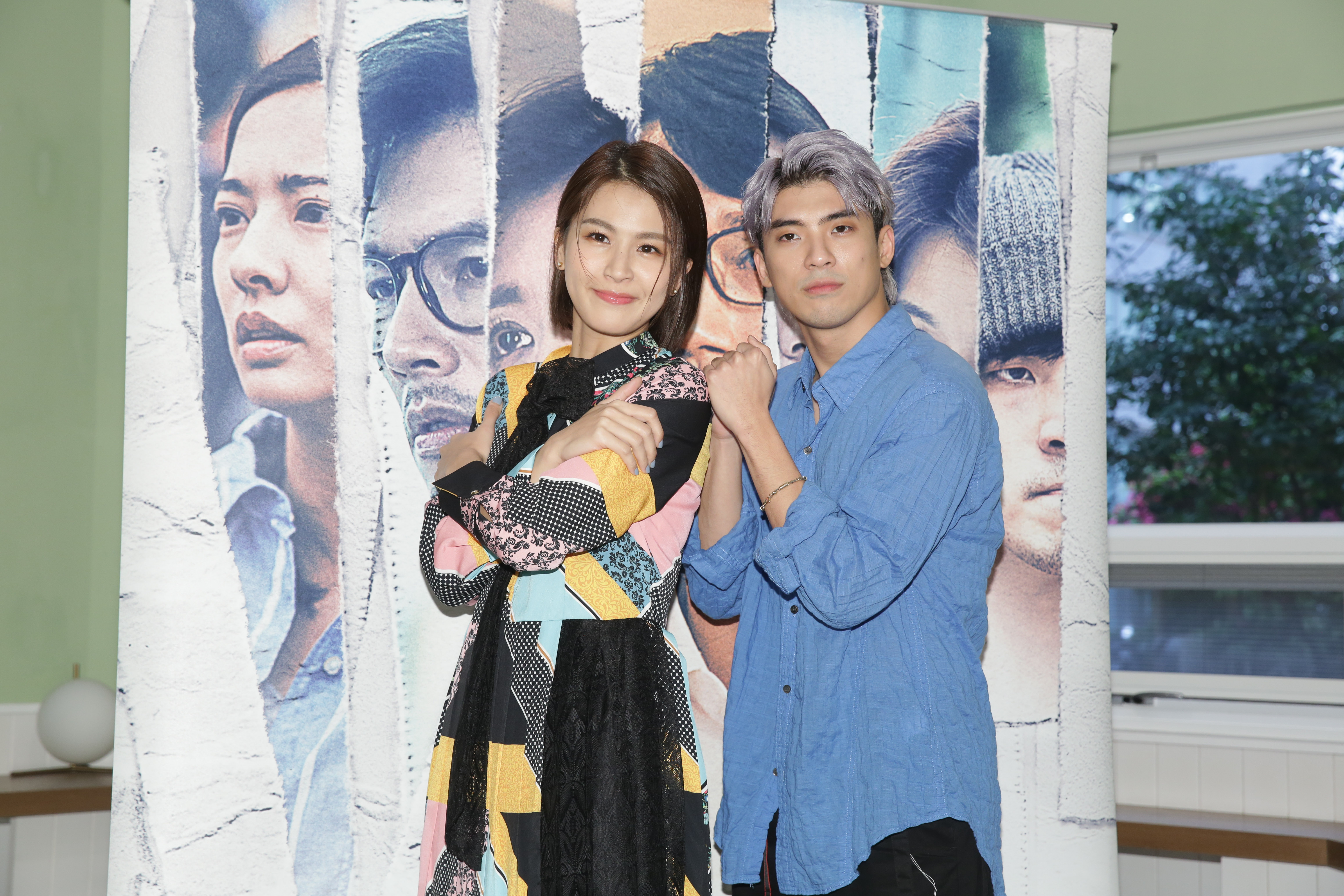 曾沛慈與林哲熹的互動自然，兩人吐嘈聊天極像真姊弟。