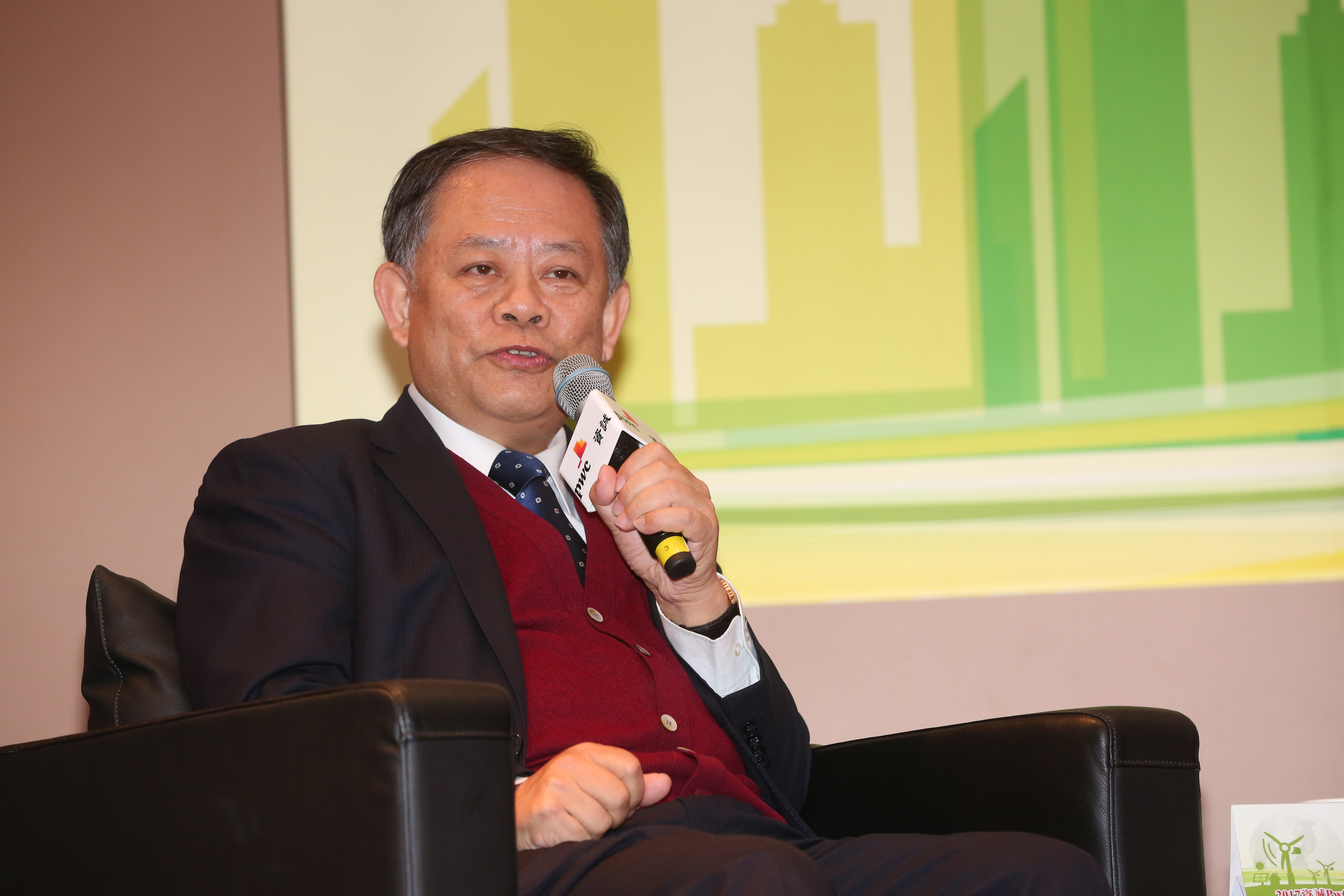 官股銀行大地震，土銀、第一金、華南金和彰銀董事長都換人，圖為華南金董事長張雲鵬。