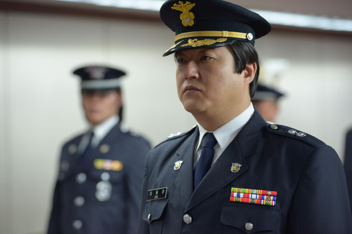 郭度沅在《正義辯護人》中飾演忠貞愛國的警官，卻因對學生手段殘忍，觀眾心恨得牙癢癢。（NEW提供）