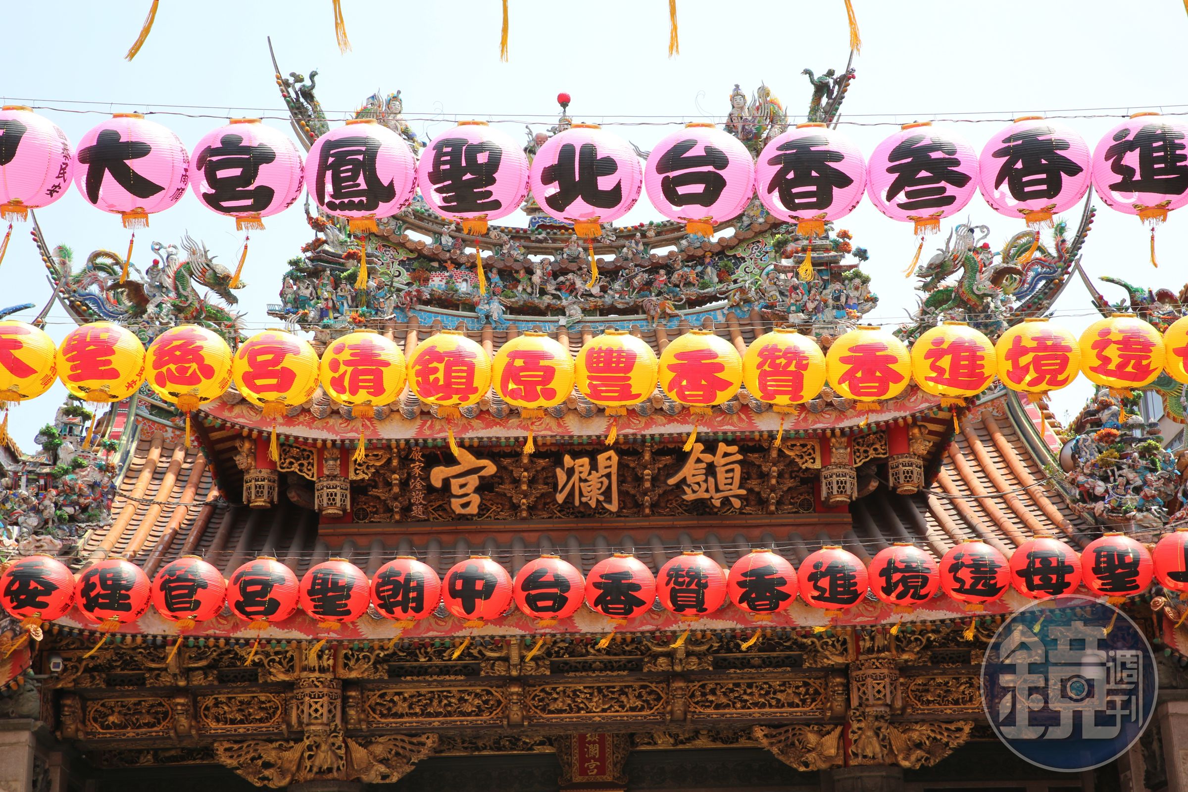 大甲鎮瀾宮媽祖昨（7日）晚10點起駕，展開9天8夜遶境行程。