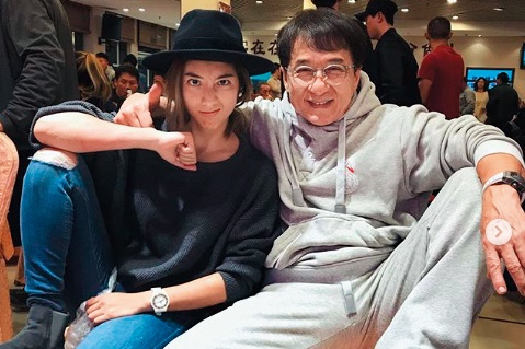 跟成龍一起拍戲,瑞瑪席丹學到最多的是謙虛。(翻攝自瑞瑪席丹IG)