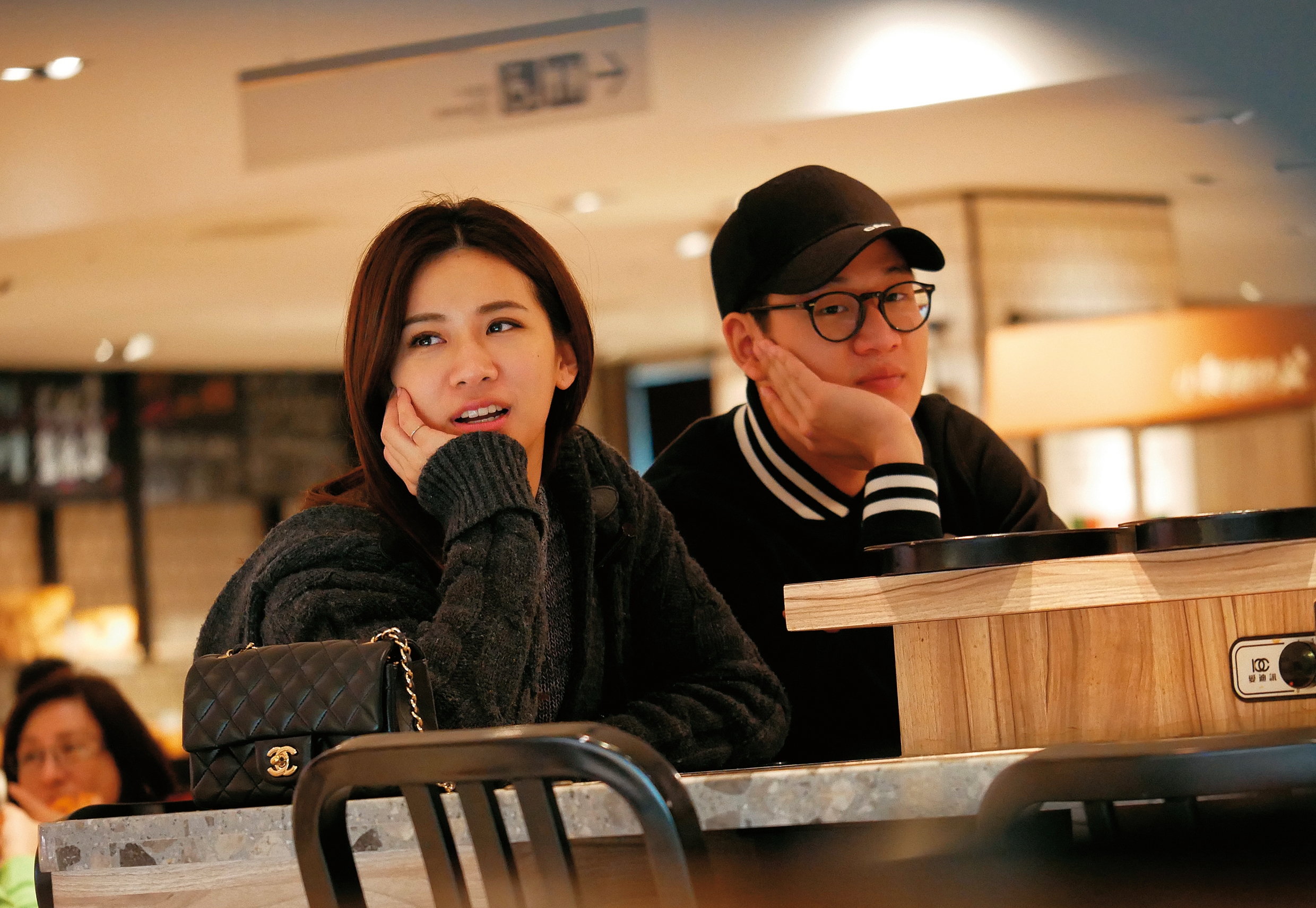 趙岱新還是主播時，被本刊直擊與周興哲談姐弟戀。（本刊資料照）