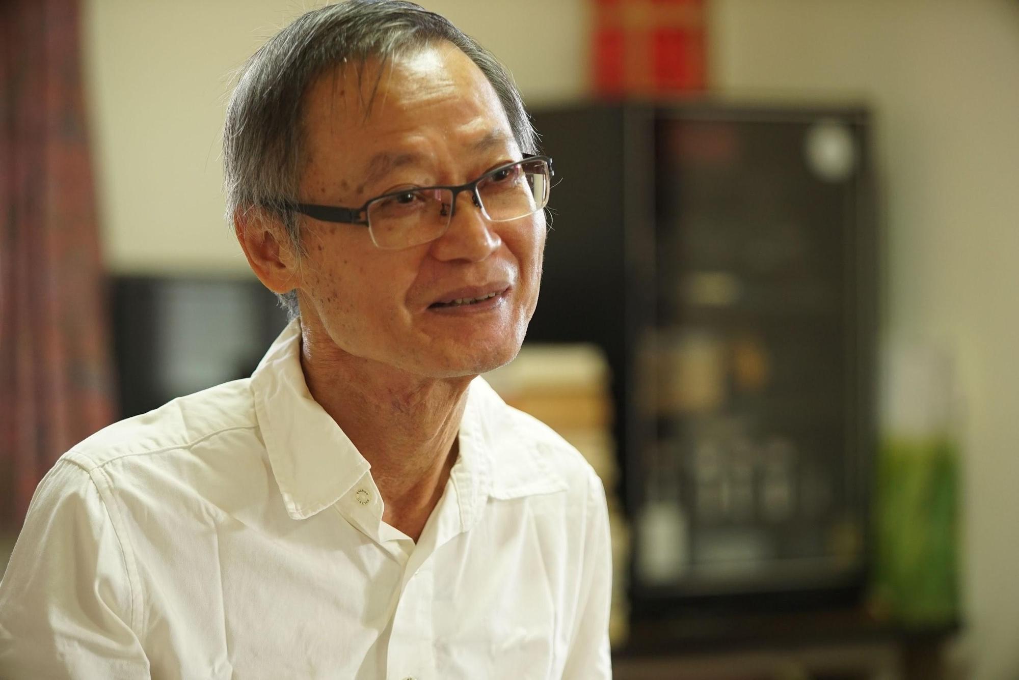綠色小組成員李三沖想到總統府就想起當年詹益樺在府前點火自焚的悲痛往事。（公視提供）