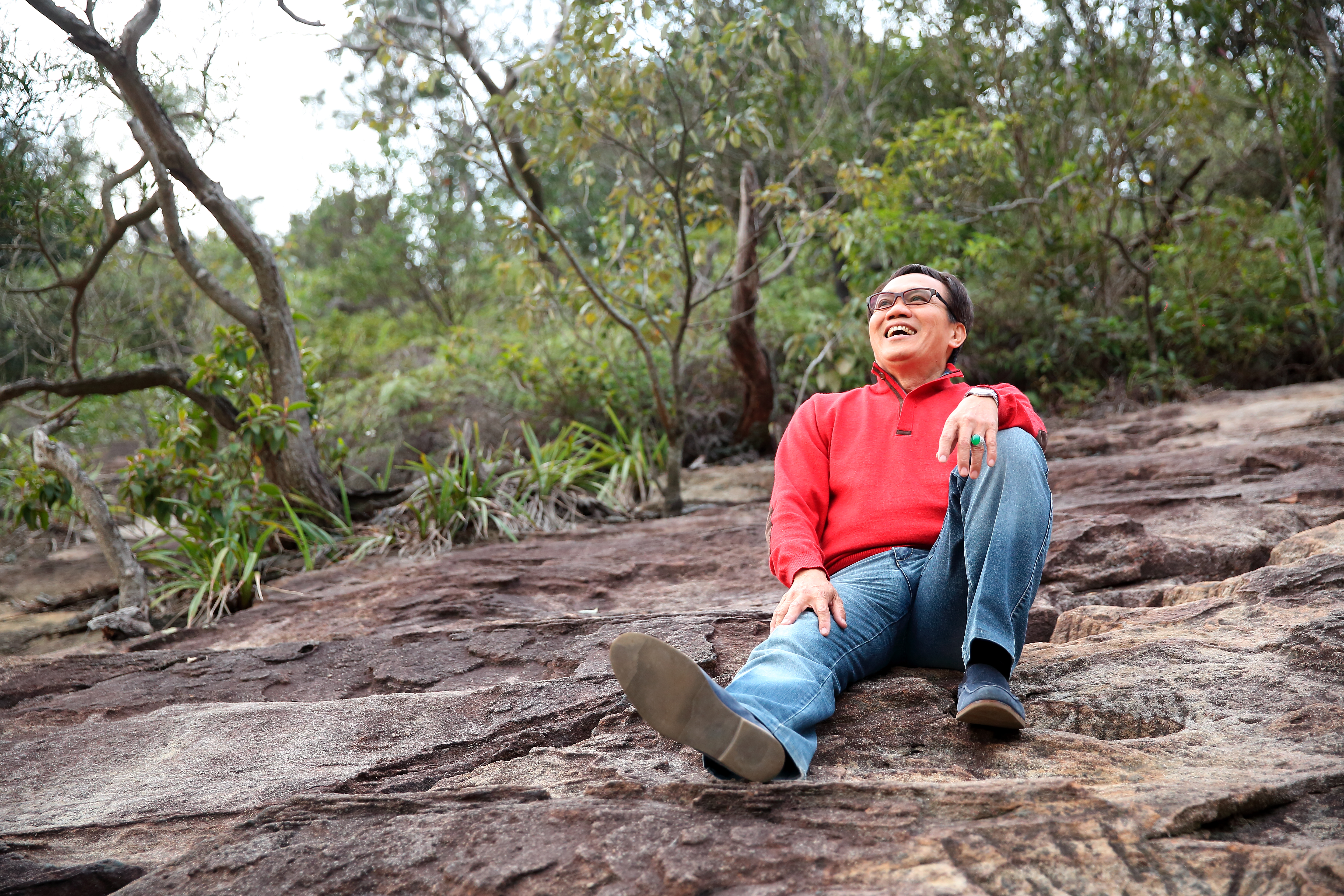 王明祥拚事業幾乎全年無休，平時最大的興趣是假日到台北近郊爬山。
