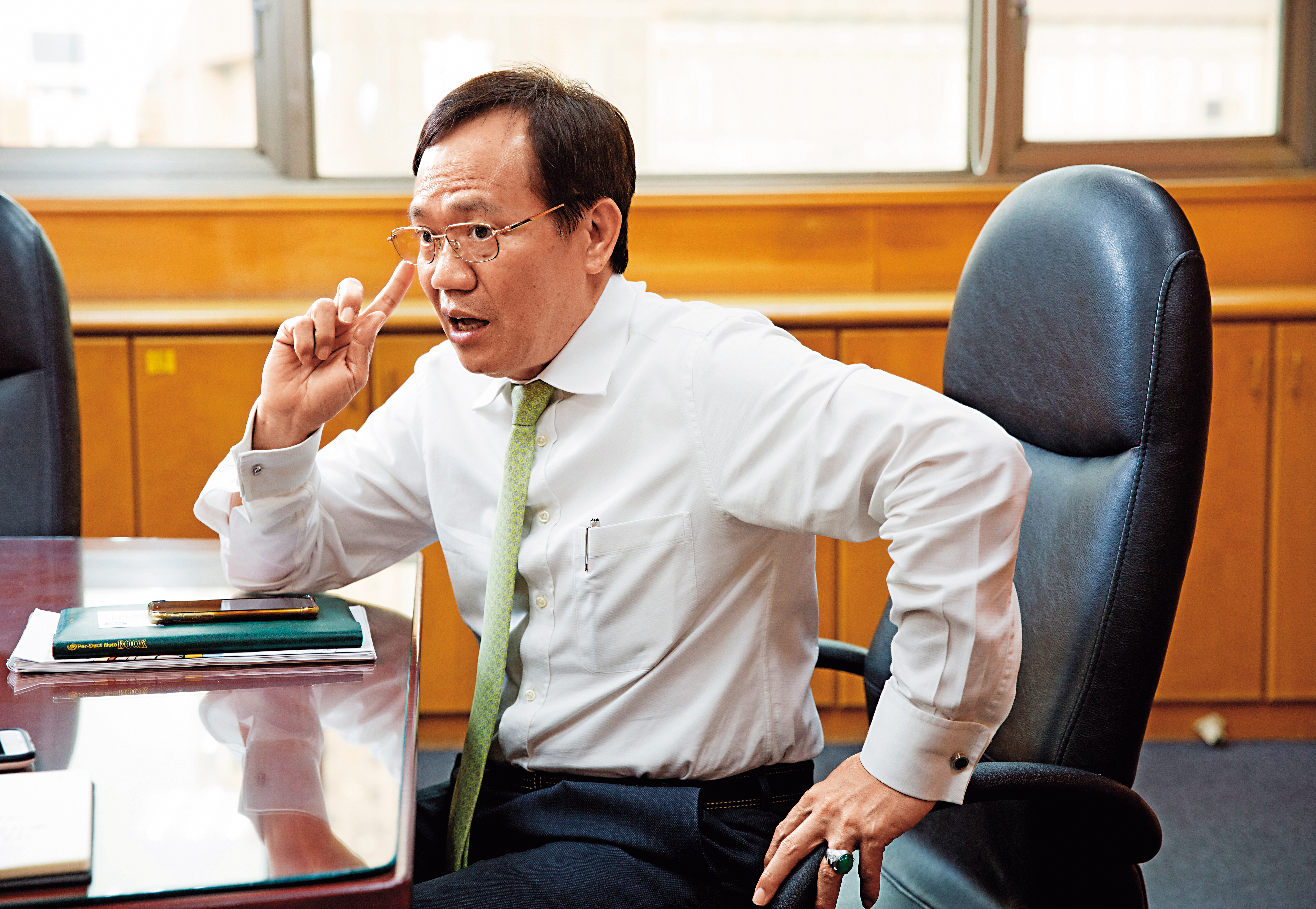 至今偉特9成以上的設計圖，王明祥都會檢視並修改。