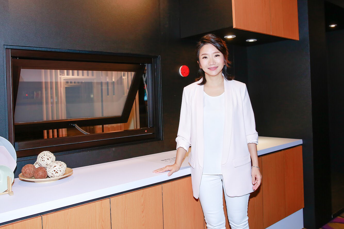 陶晶瑩代言氣密窗，重視房屋風水及舒適度。