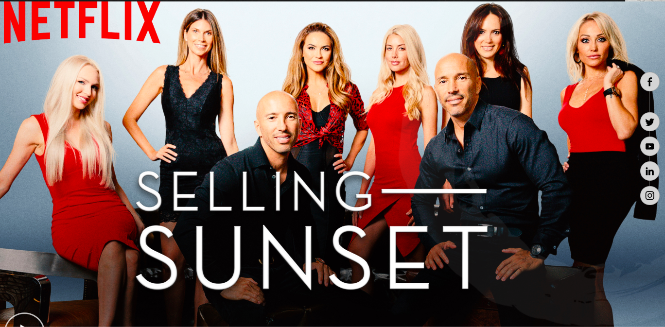 歐本海姆集團的2個帥哥雙胞胎老闆，跟他們手下的美女房仲，請問哪間房仲公司的顏值有這樣高？！根本就不合理嘛！但就是因為不合理，才會讓《日落豪宅》好看呀！（翻攝The Oppenheim Group官網）