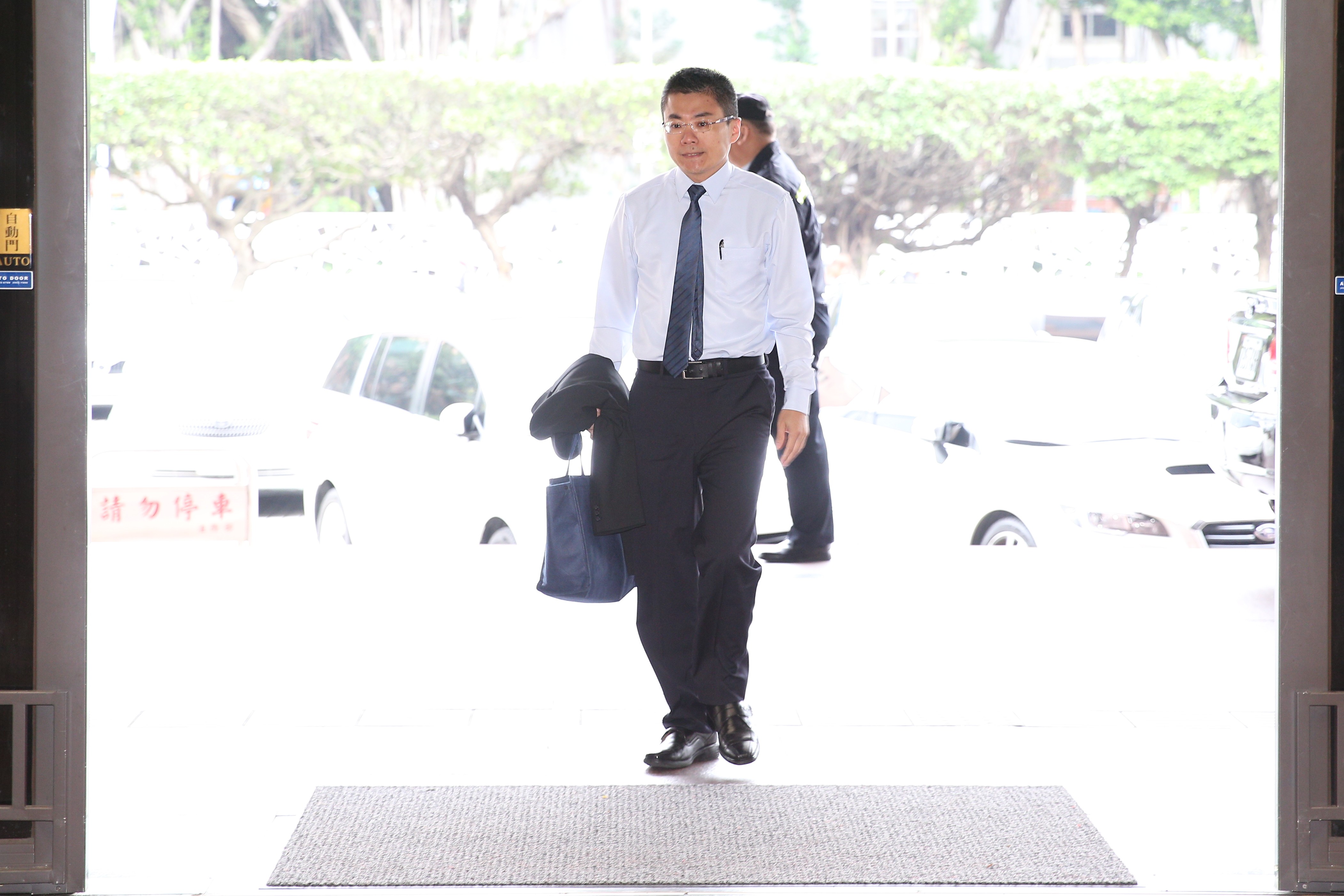 除彭坤業外，桃園地檢署公訴主任檢察官蔡正傑（圖）也出席向檢審委員說明，他認為彭坤業並沒有踰越職權。