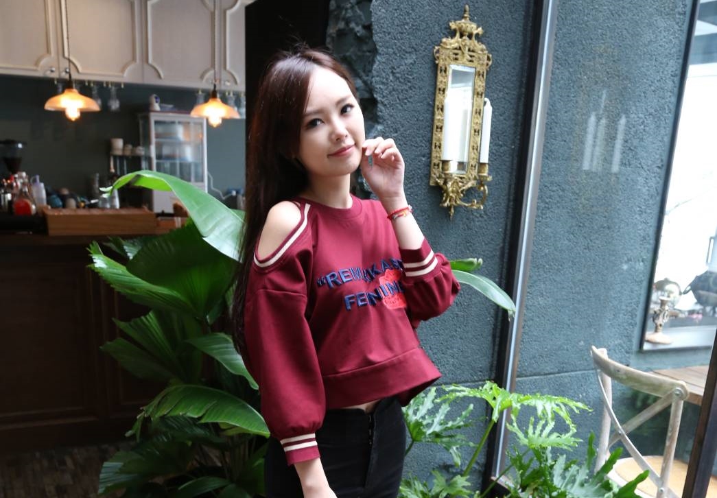 木熙衣最近發行新專輯和忙著全球城市小姐台灣賽區的準備工作。(中華全球城市選拔協會提供)