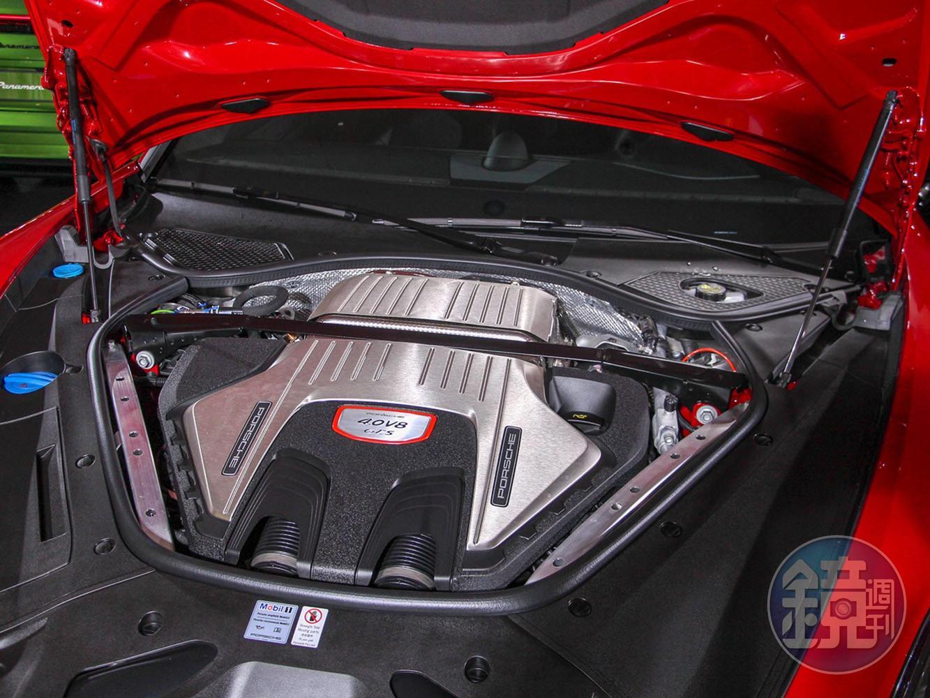 Panamera GTS搭載4.0升V8雙渦輪引擎。