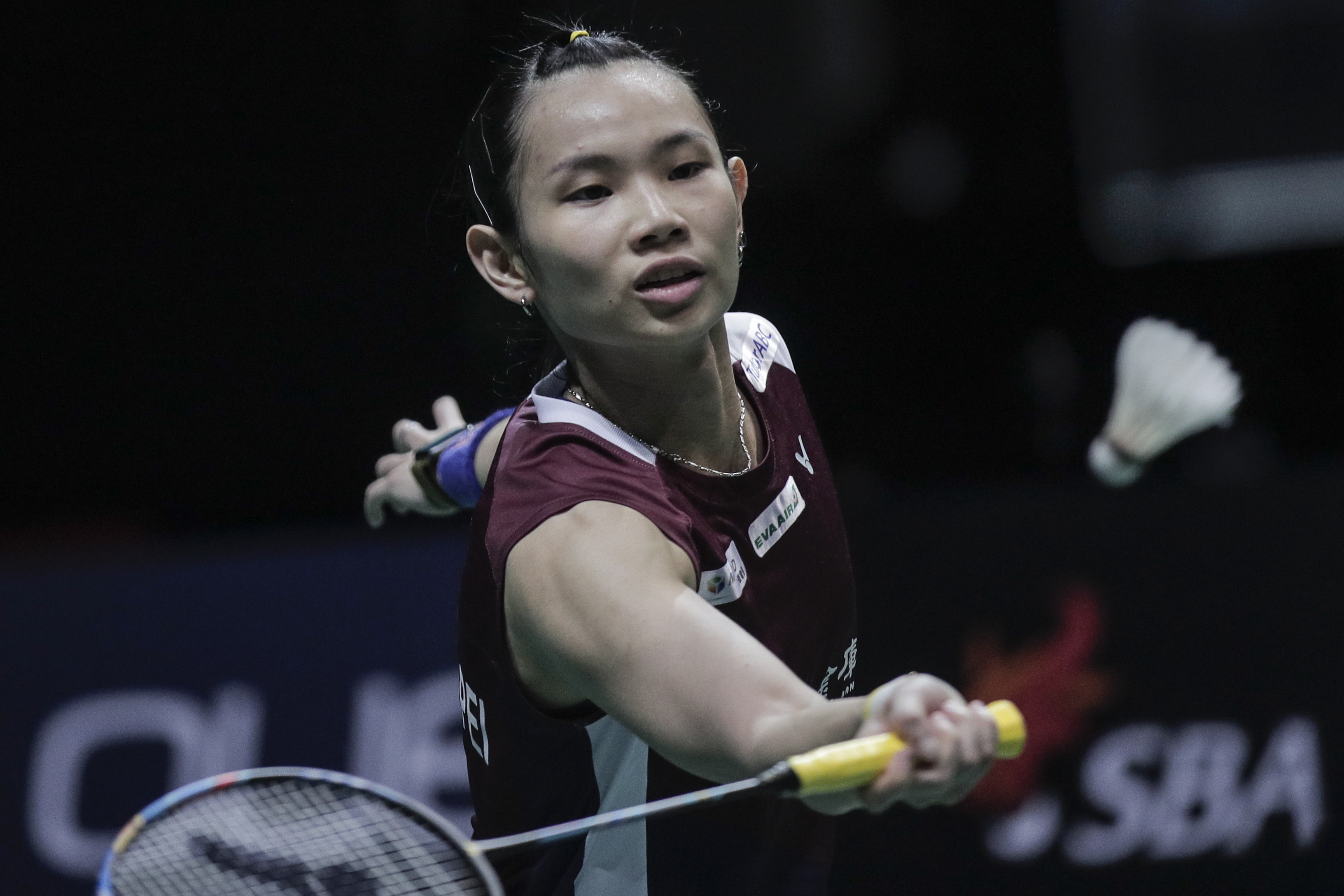 戴資穎一路化險為夷，最終花了41分鐘終結比賽，以21比19、21比15直落二擊敗奧原希望，勇奪本屆冠軍寶座。