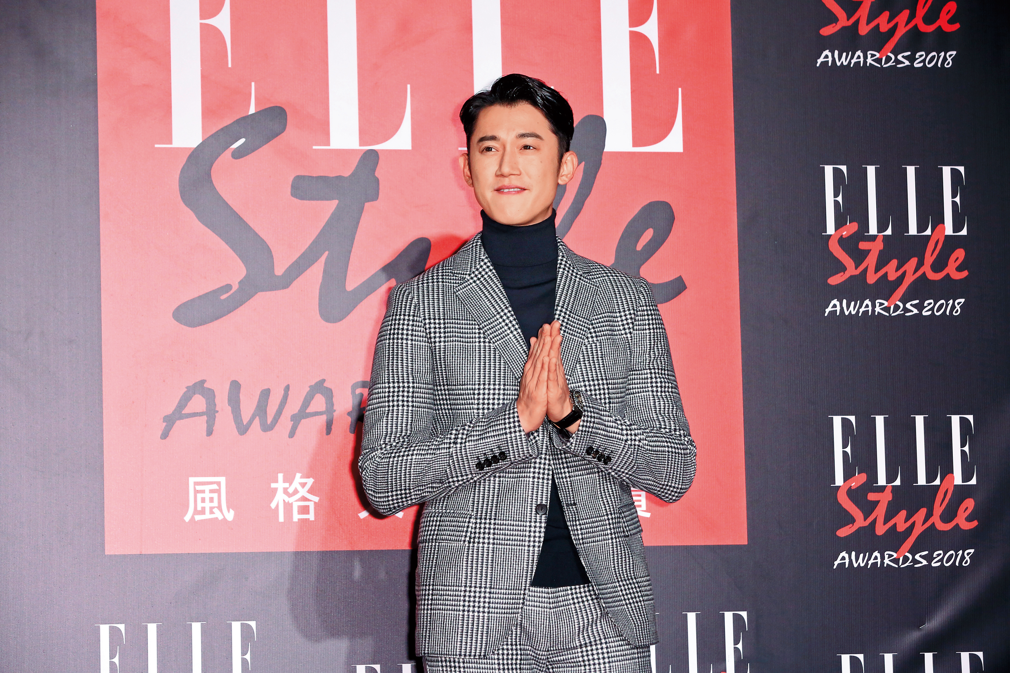 吳慷仁在台灣是戲劇一哥，想不到接拍Netflix華語原創影集《彼岸之嫁》也盡顯一哥架勢，把在台灣改劇本的習慣帶到國際去。