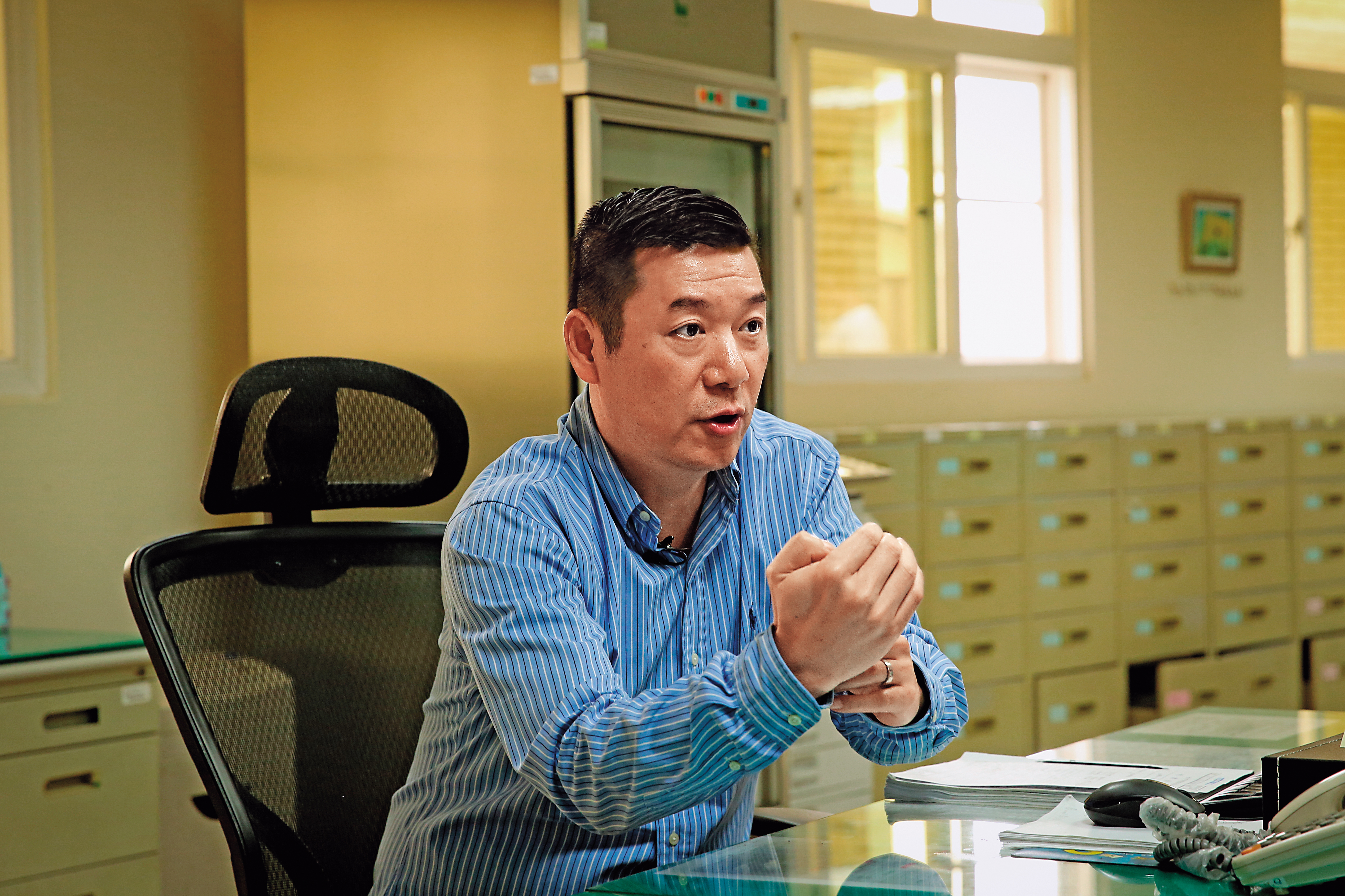 小隊長廖俊明說,死者被裝在行李箱裡,骨頭碎裂,死狀悽慘。