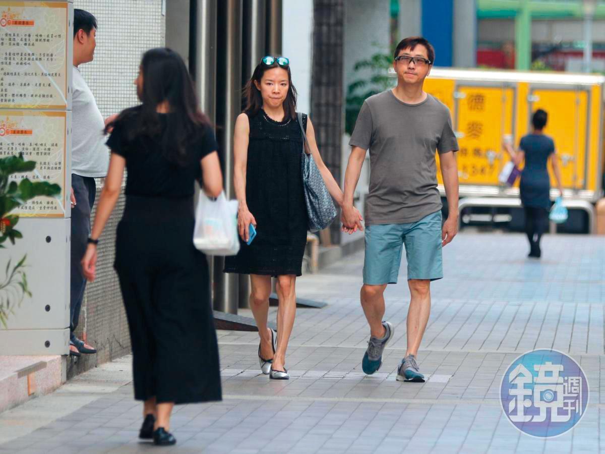 前主播張嘉欣與哈林在2016年結婚後，先後生下一子一女。