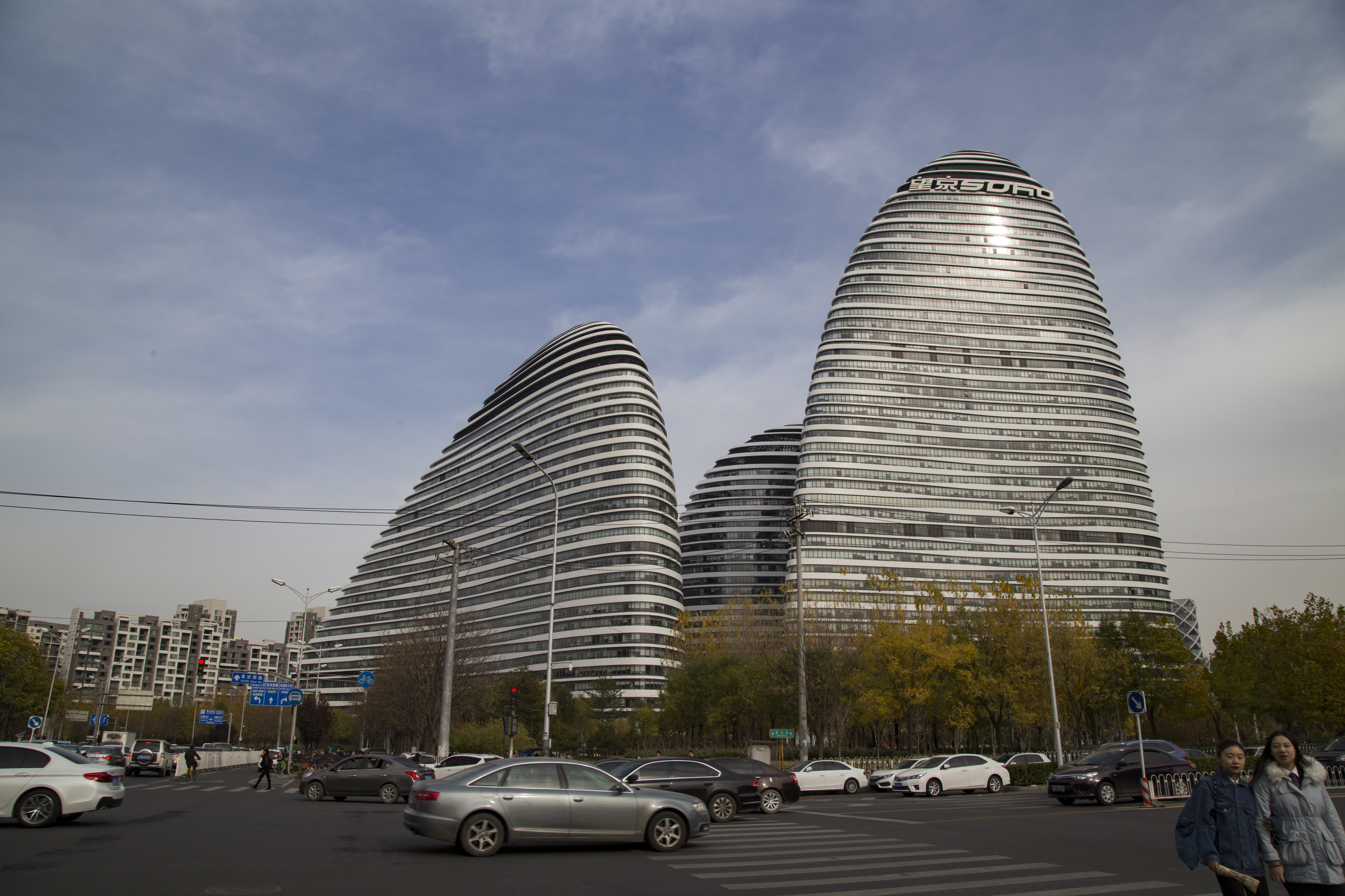 中國知名商辦大樓「SOHO望京」每年租金高達6600萬美元（約新台幣20.3億元）。（東方IC）