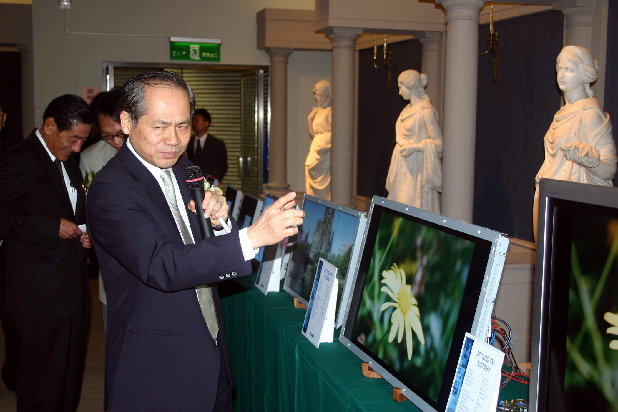 誠美材經營權之爭未停，何昭陽面臨董事長保衛戰。（中央社）