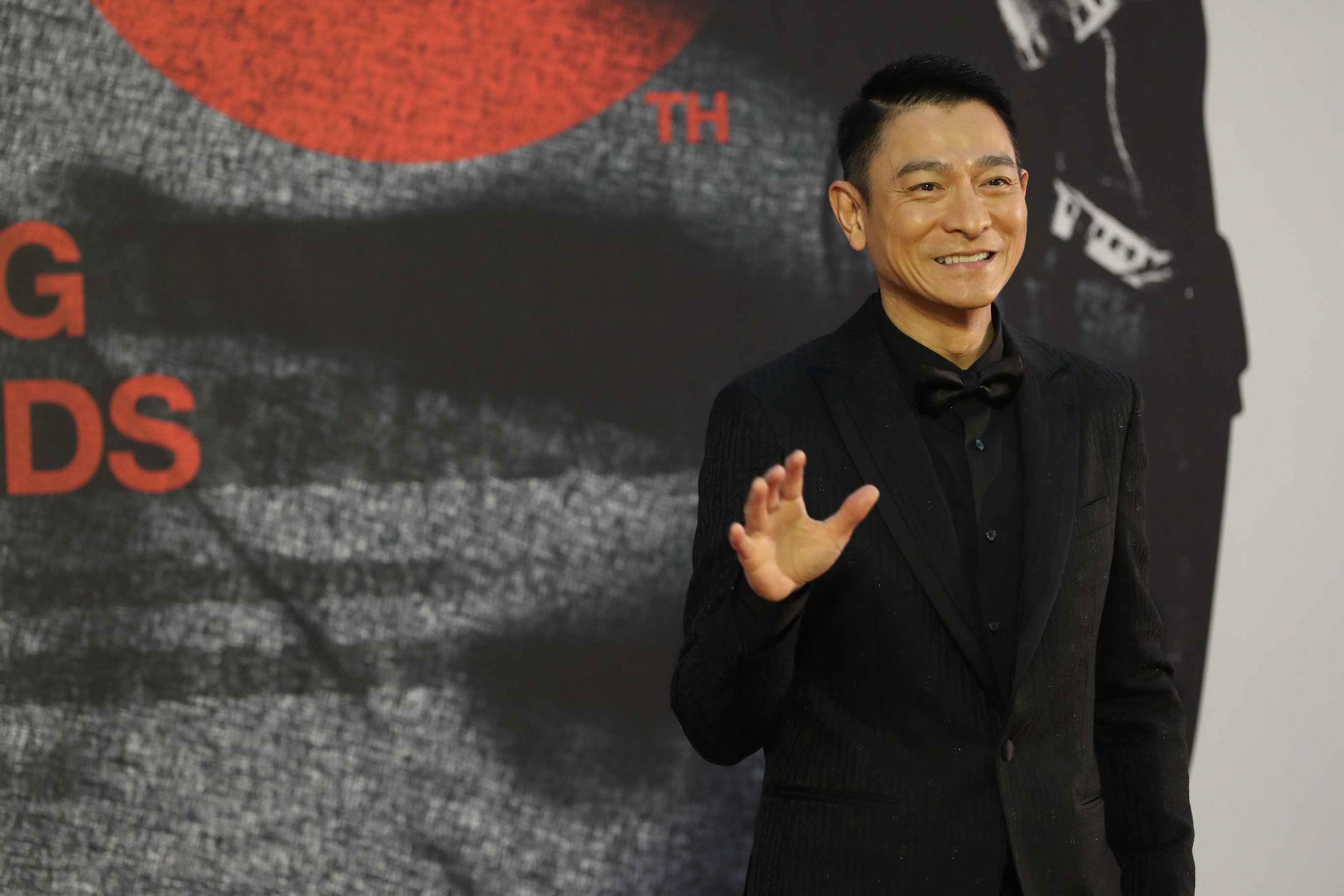 劉德華從影多年，拍過不計其數的動作片，他在電影中許多帥氣的危險動作，其實有很多也有賴武師幫忙完成。（IC PHOTO）