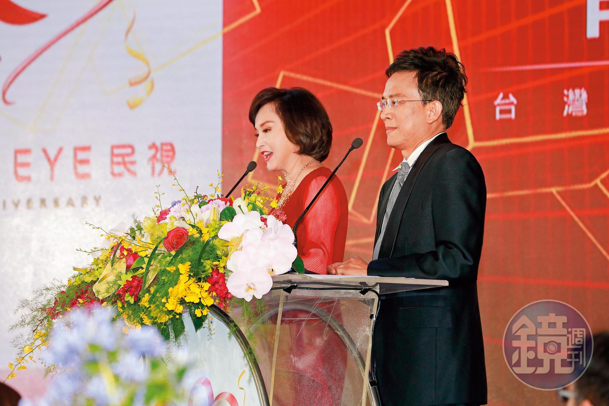 彭文正貴為民視一哥,和民視一姐胡婉玲2人內鬥,成為同業議論的話題。